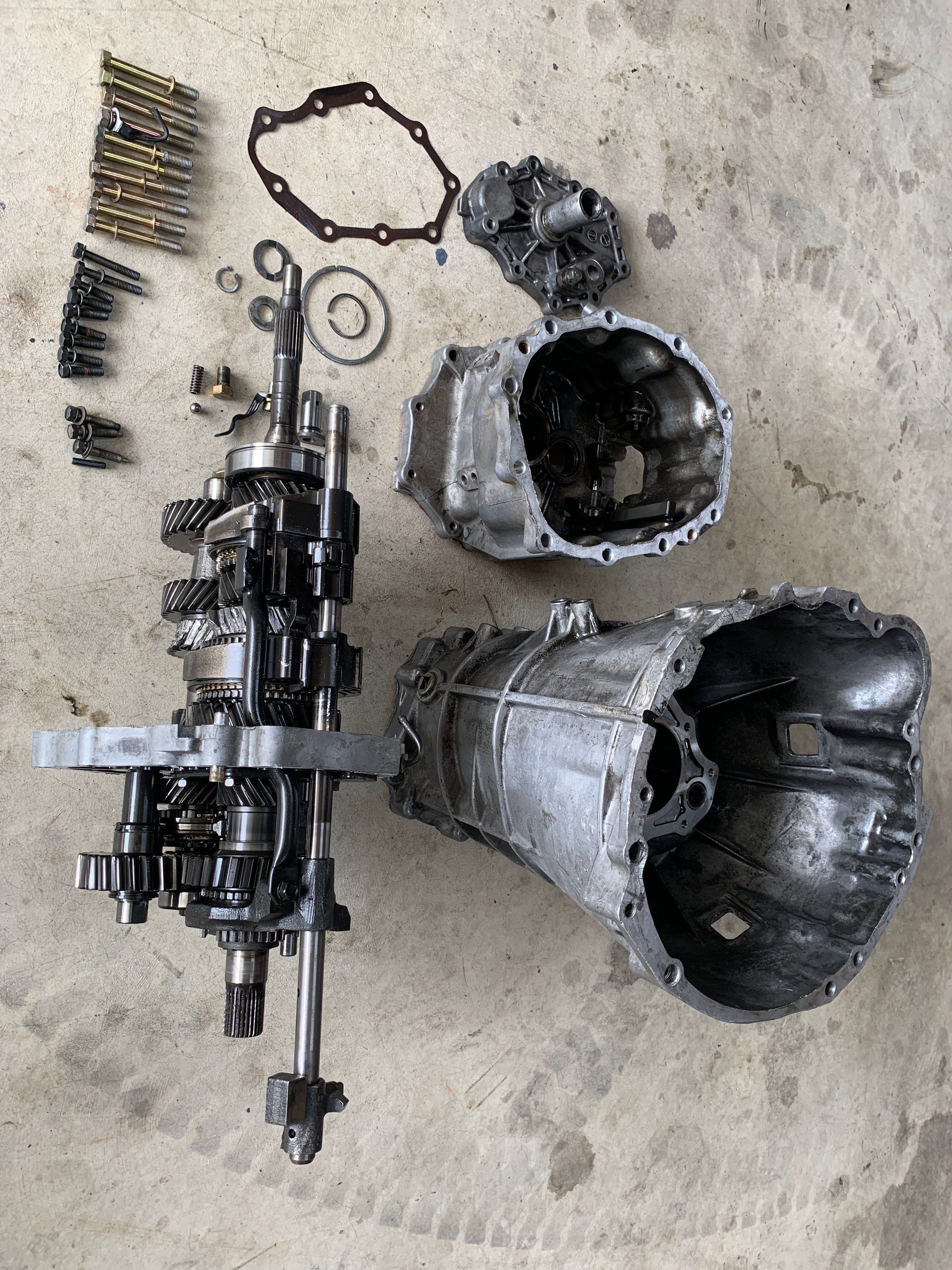 Transmission & Differential – GT-R Parts