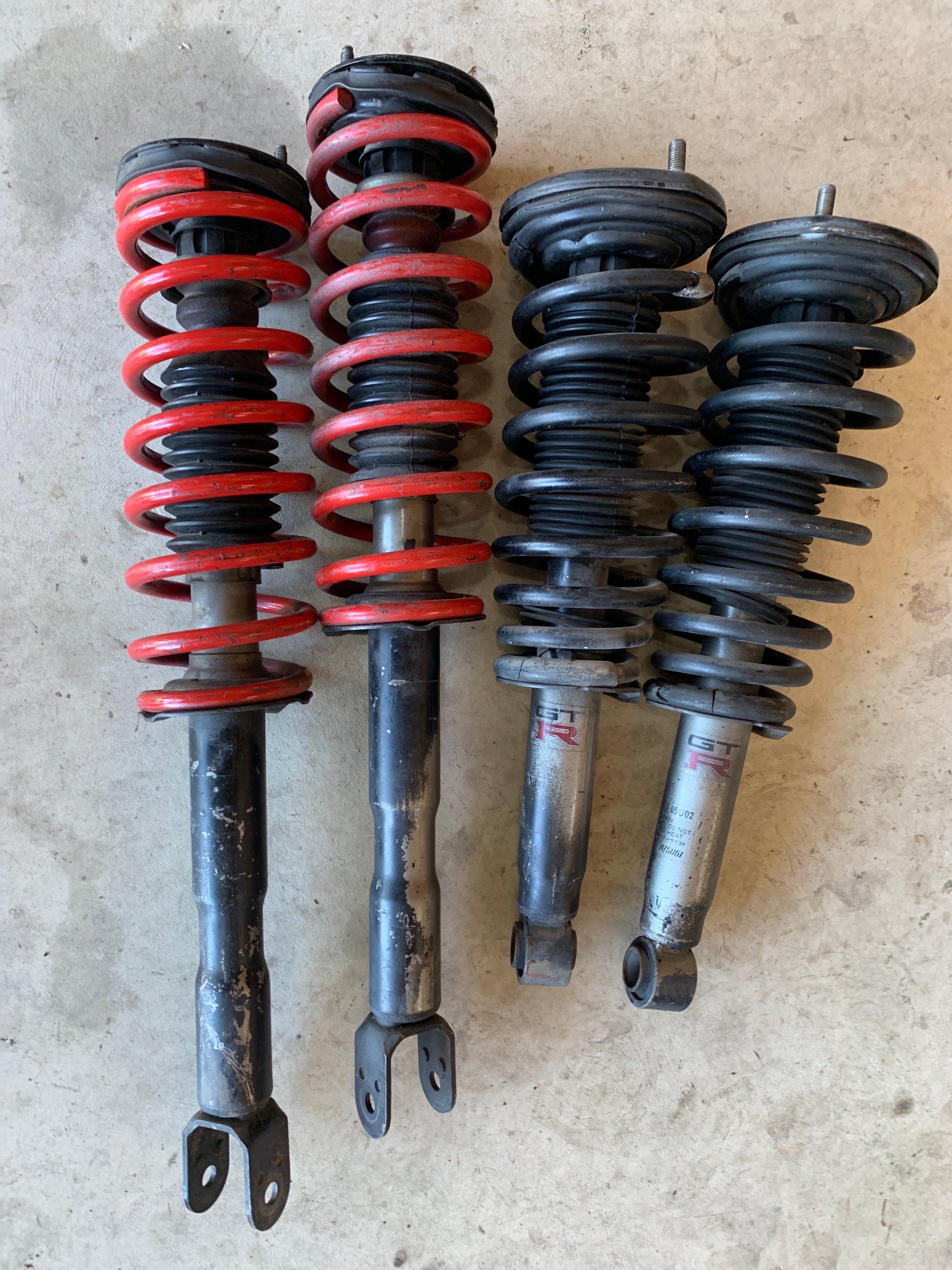 Factory Shocks, R32 GTR