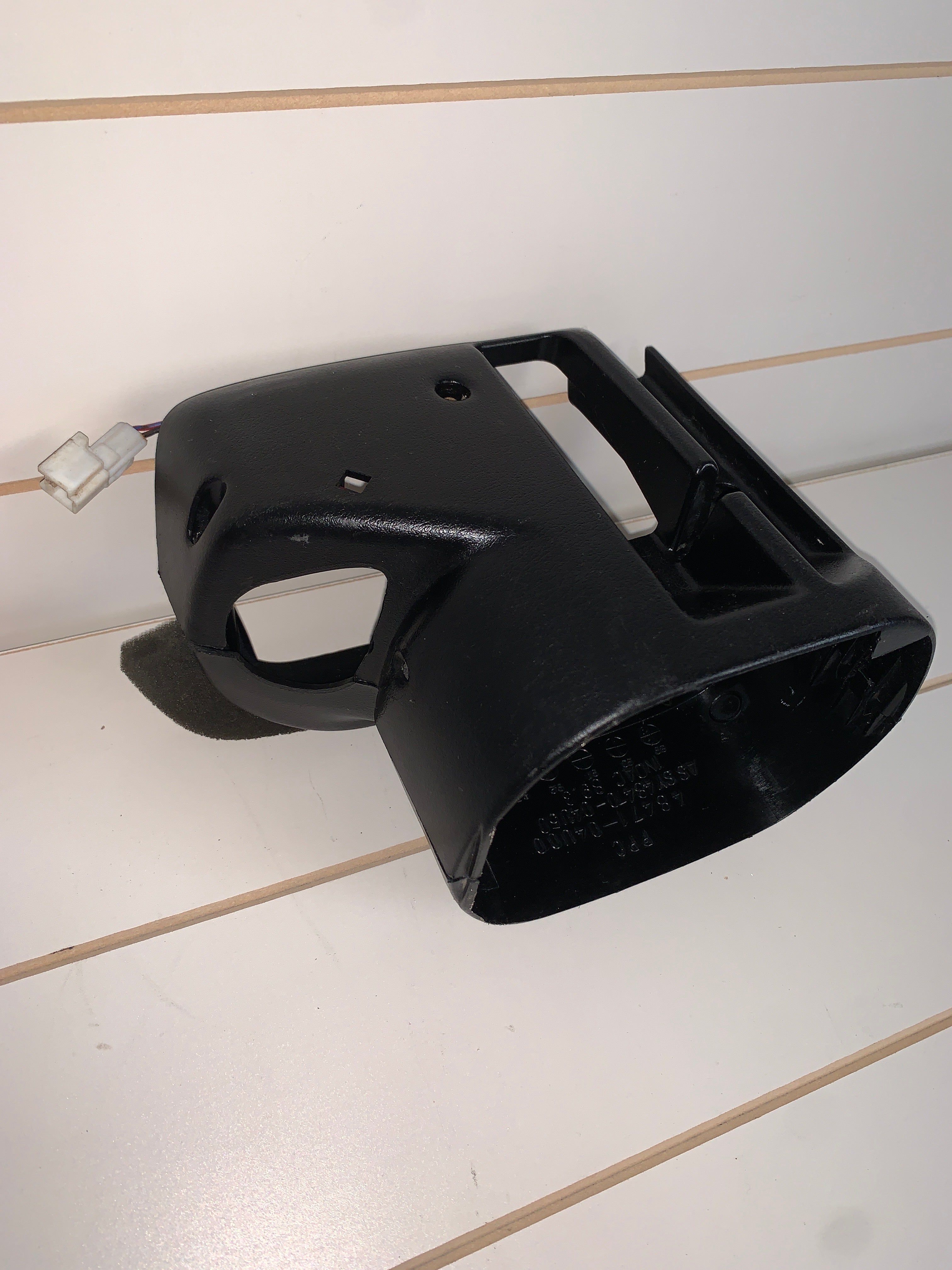 Steering Column Cover, R32