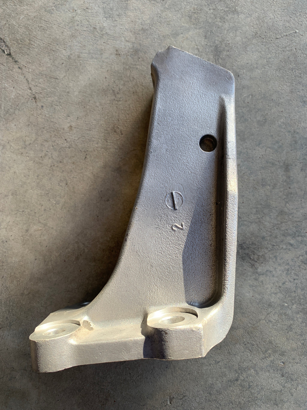 LEFT Engine Mount Bracket, R32/33/34 GTR