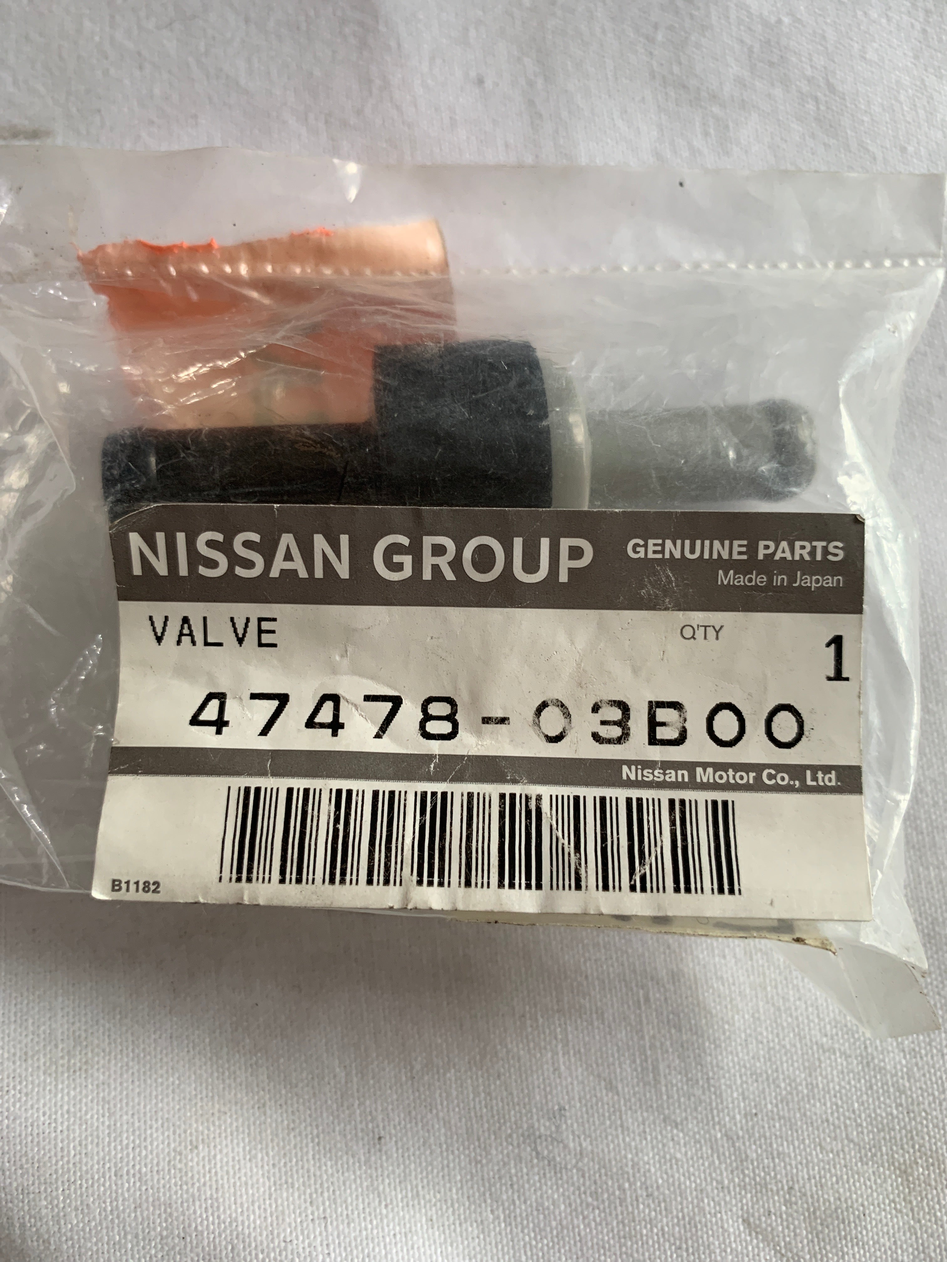 NEW Brake Booster Check Valve, R32