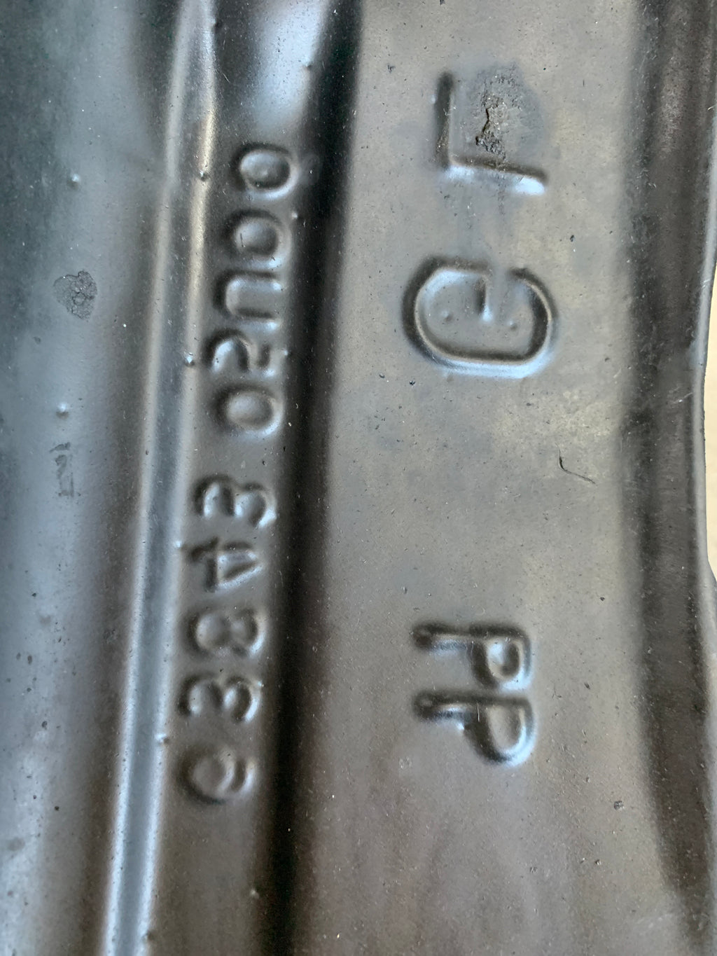 LEFT Front Guard Liner, R32 GTR