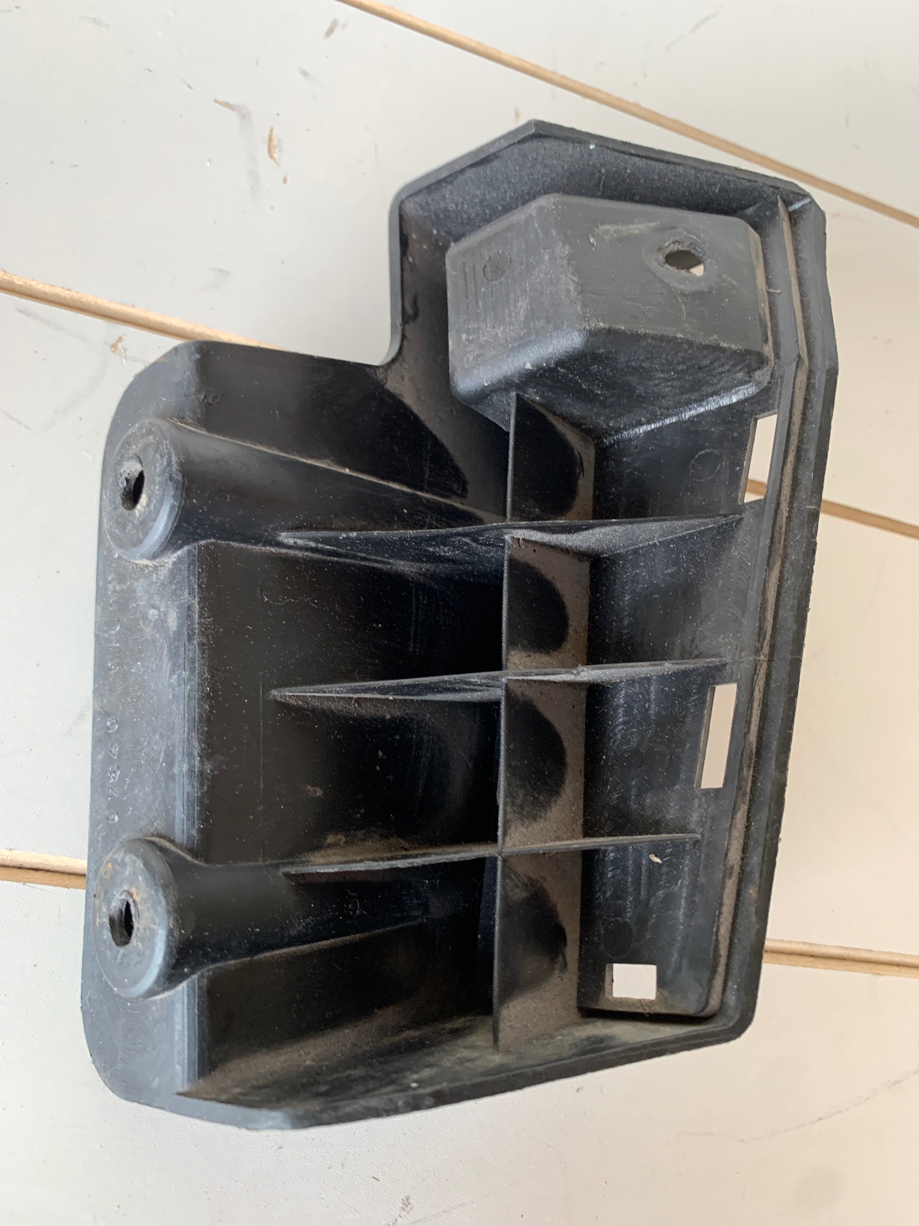 Foot Rest, R32 Skyline