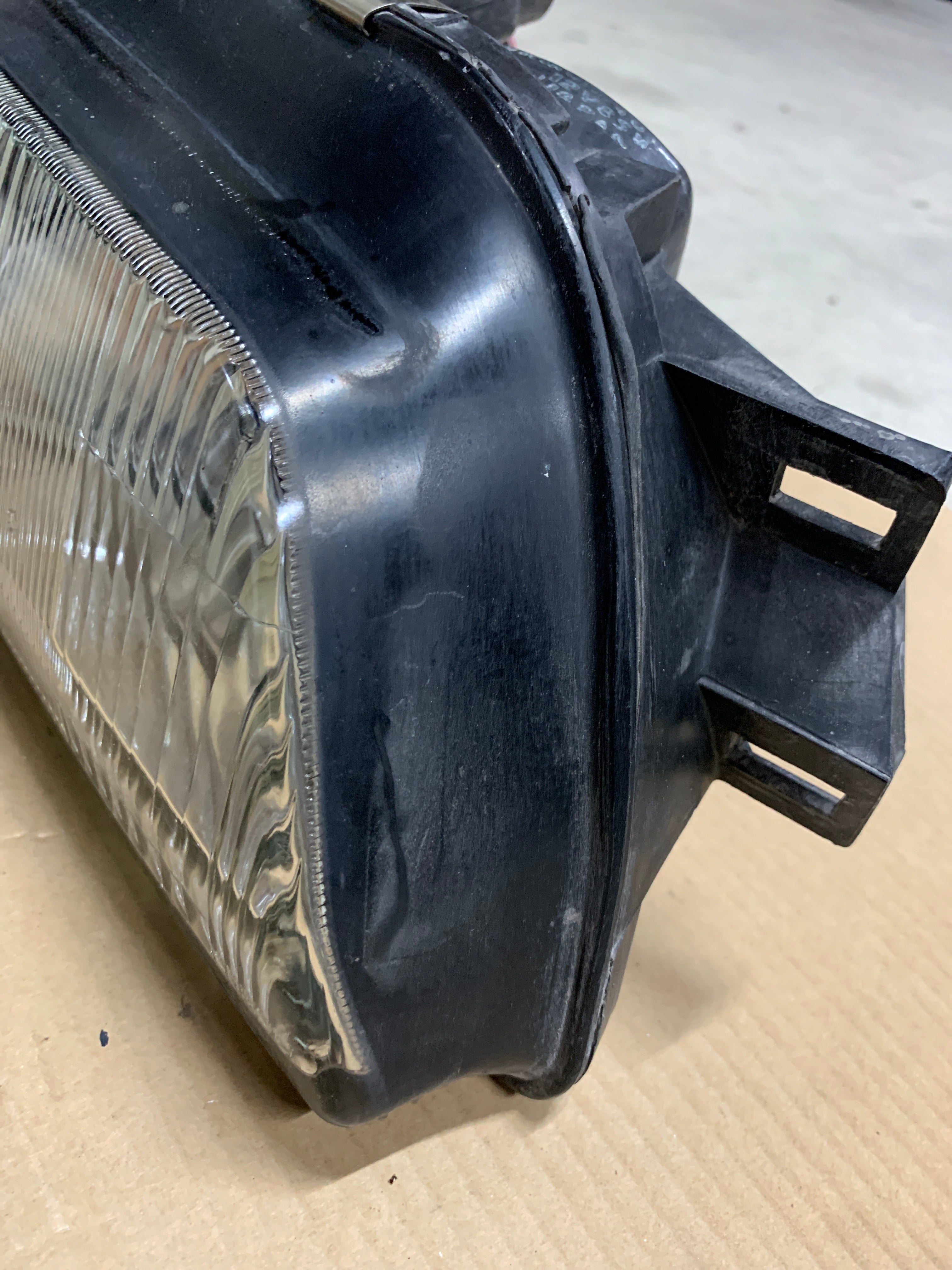 RIGHT Head Light ICHIKOH, R32