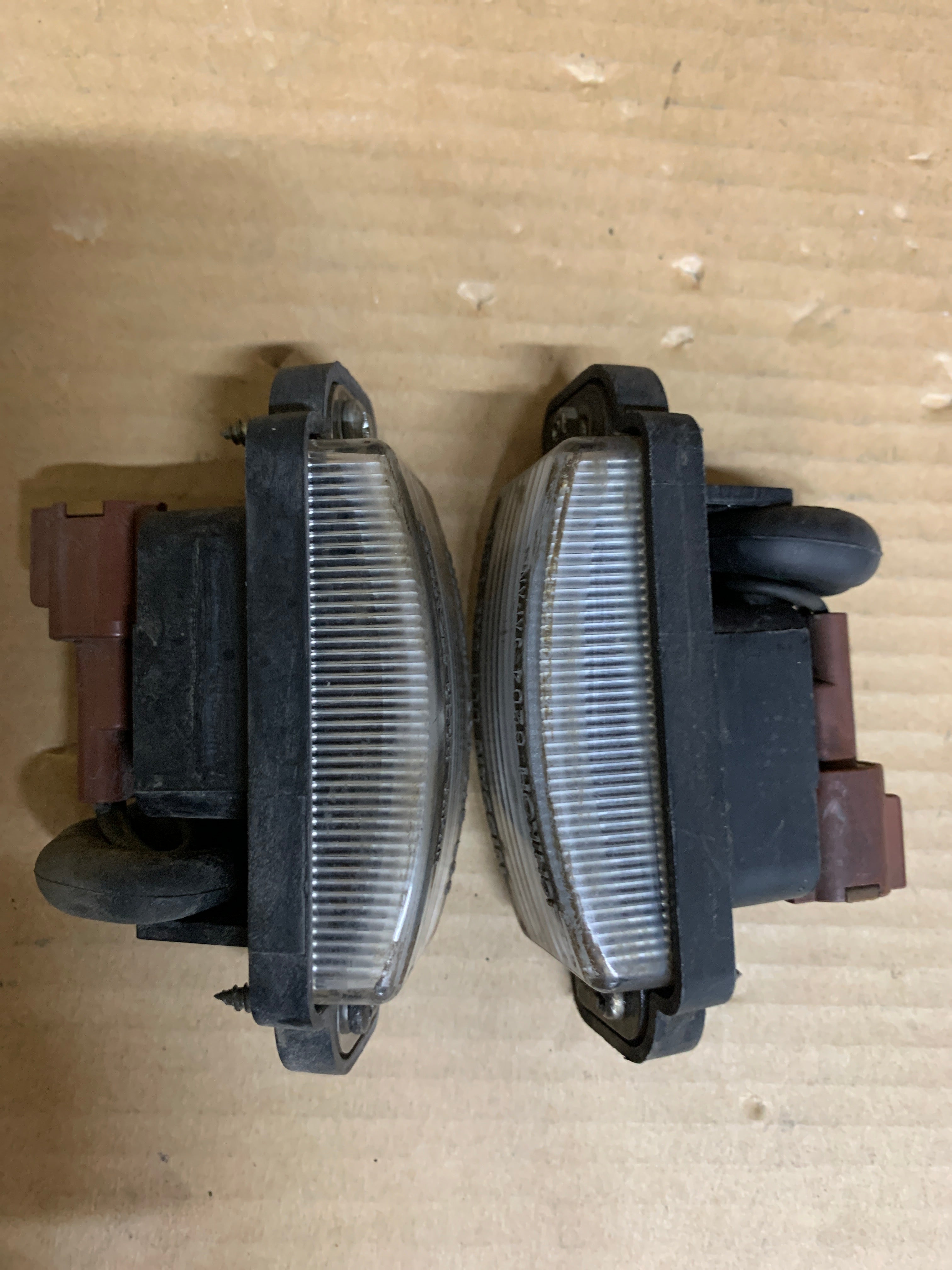 Number Plate Lights, R32