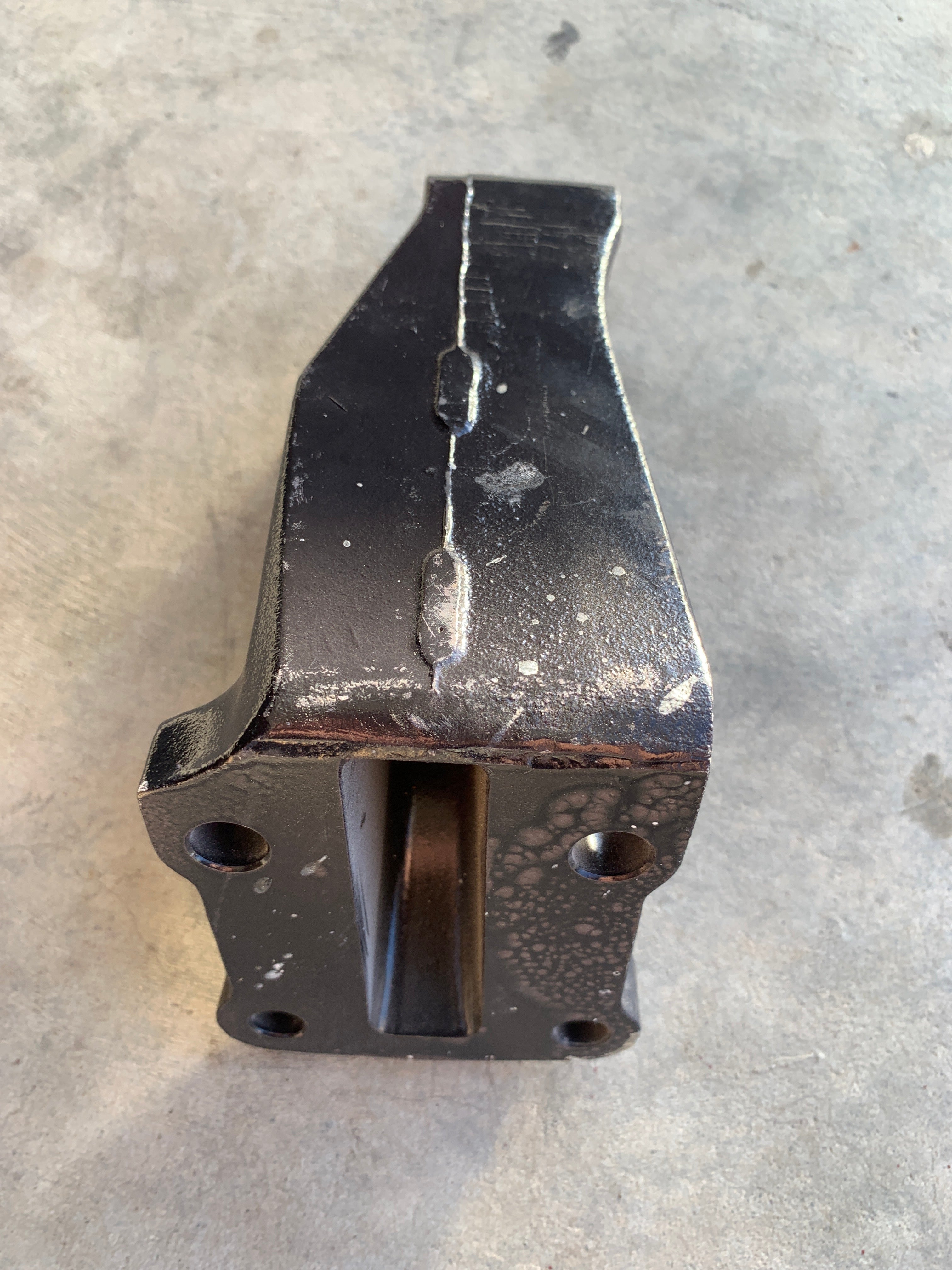 LEFT Engine Mount Bracket, R32/33/34 GTR