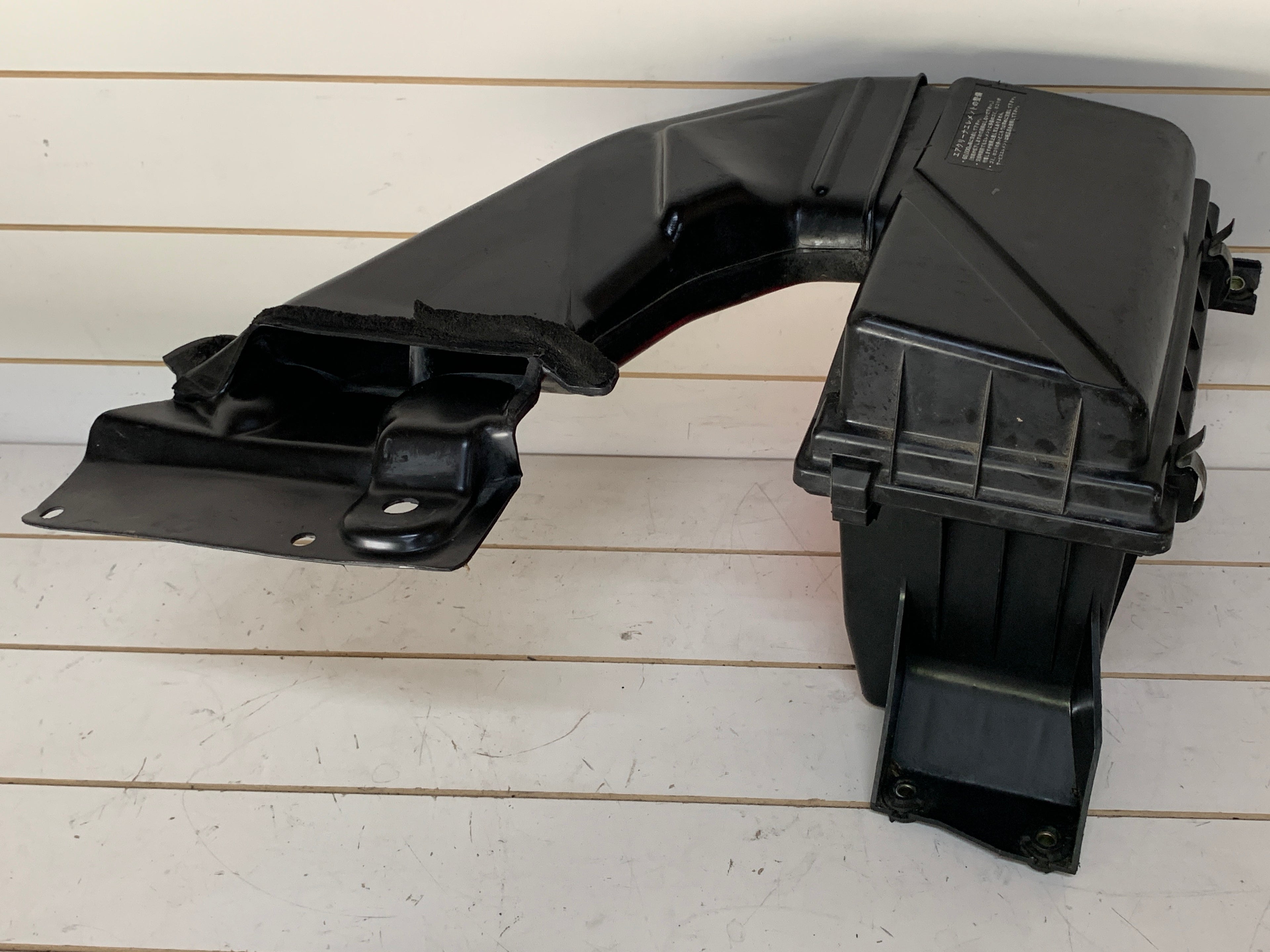 Air box & Air Duct, R33