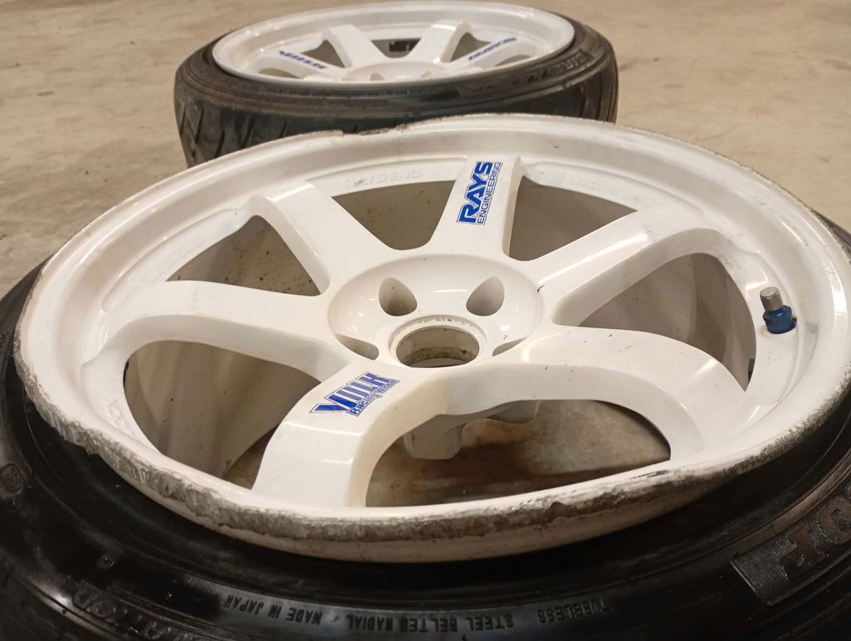 RAYS Engineering Wheels 18x10.5 (1x damaged)
