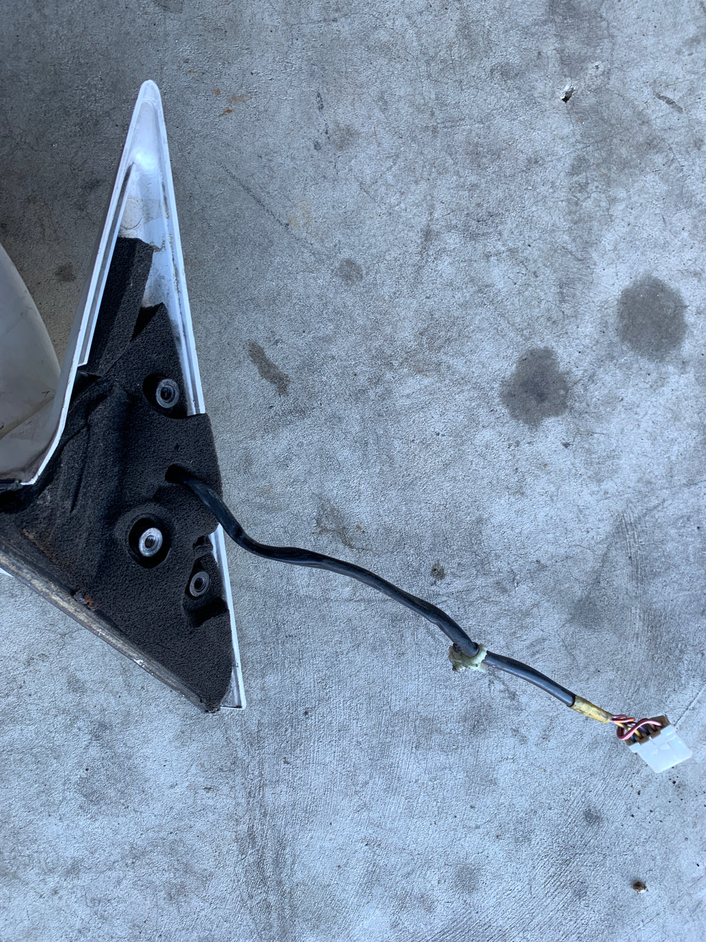 LEFT Wing Mirror, R32 4dr