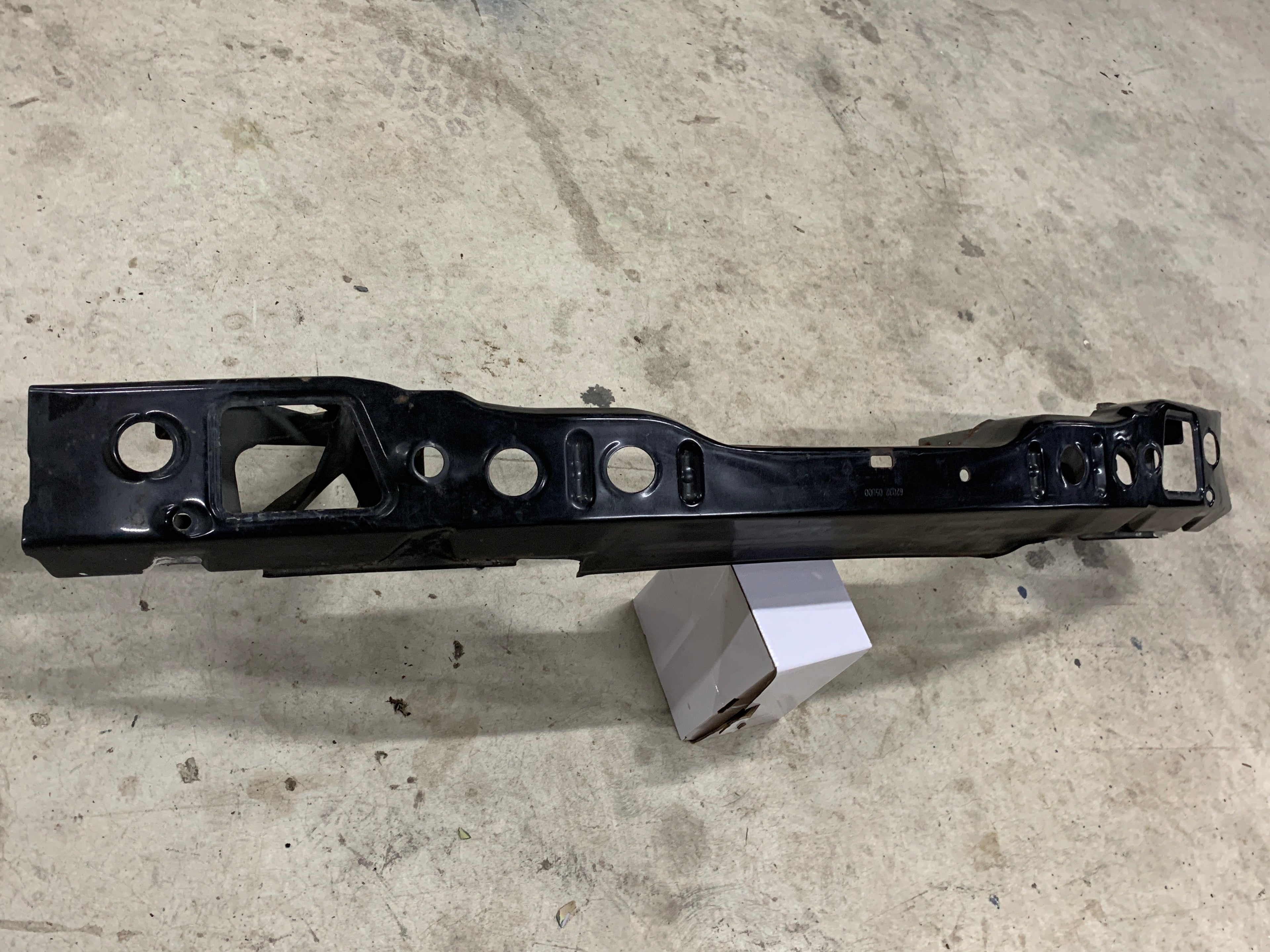 Front Bumper Iron, R32 GTR