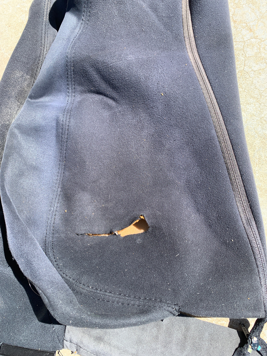 *Damaged Drivers Seat Upholstery, R32 GTR