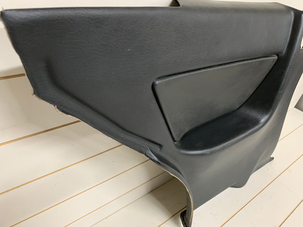 LEFT Lower 1/4 Trim, R32 Coupe