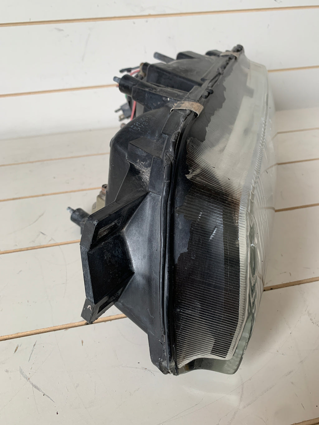 LEFT Head Light, R32