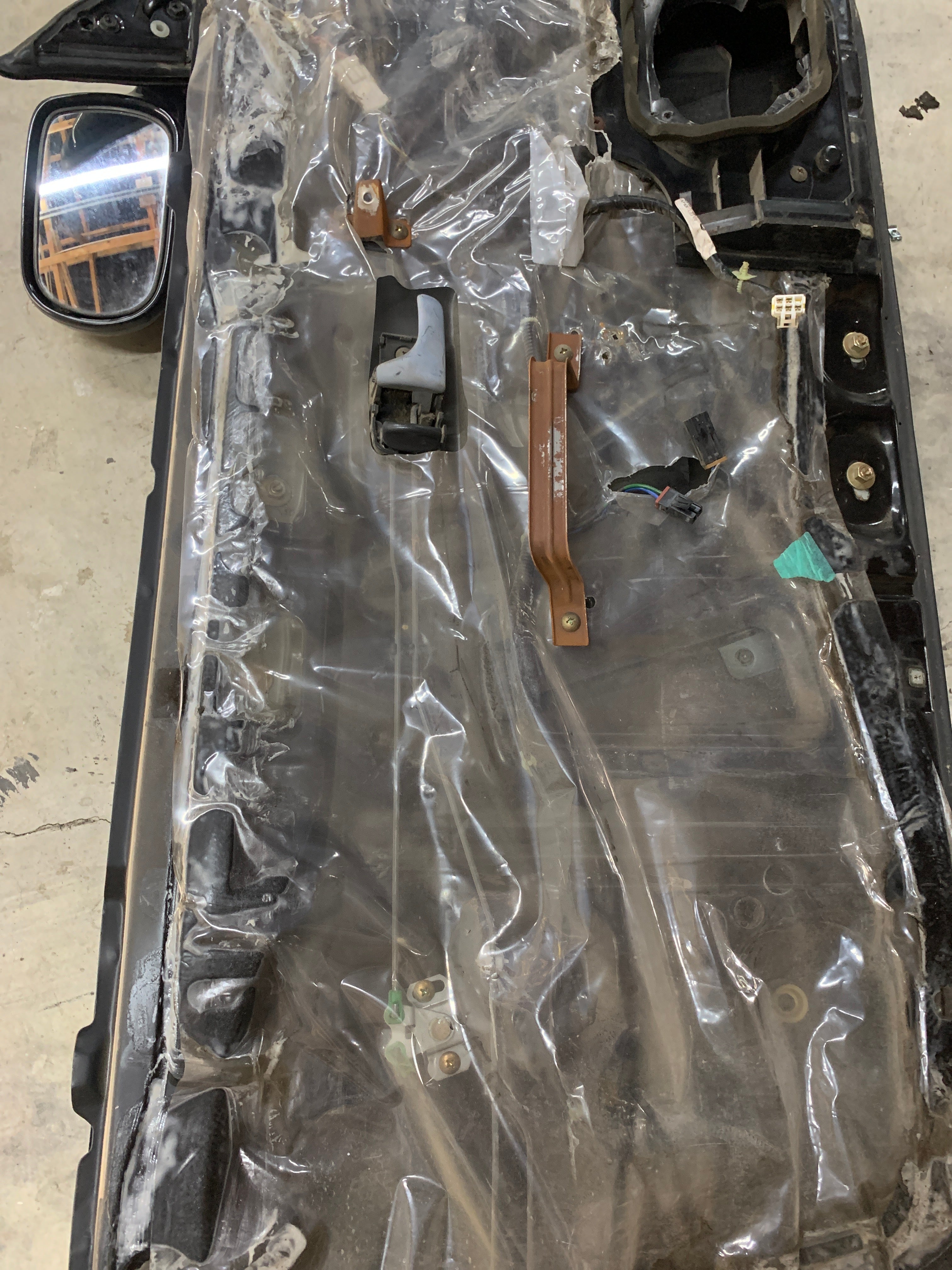 LEFT Door, R32 coupe
