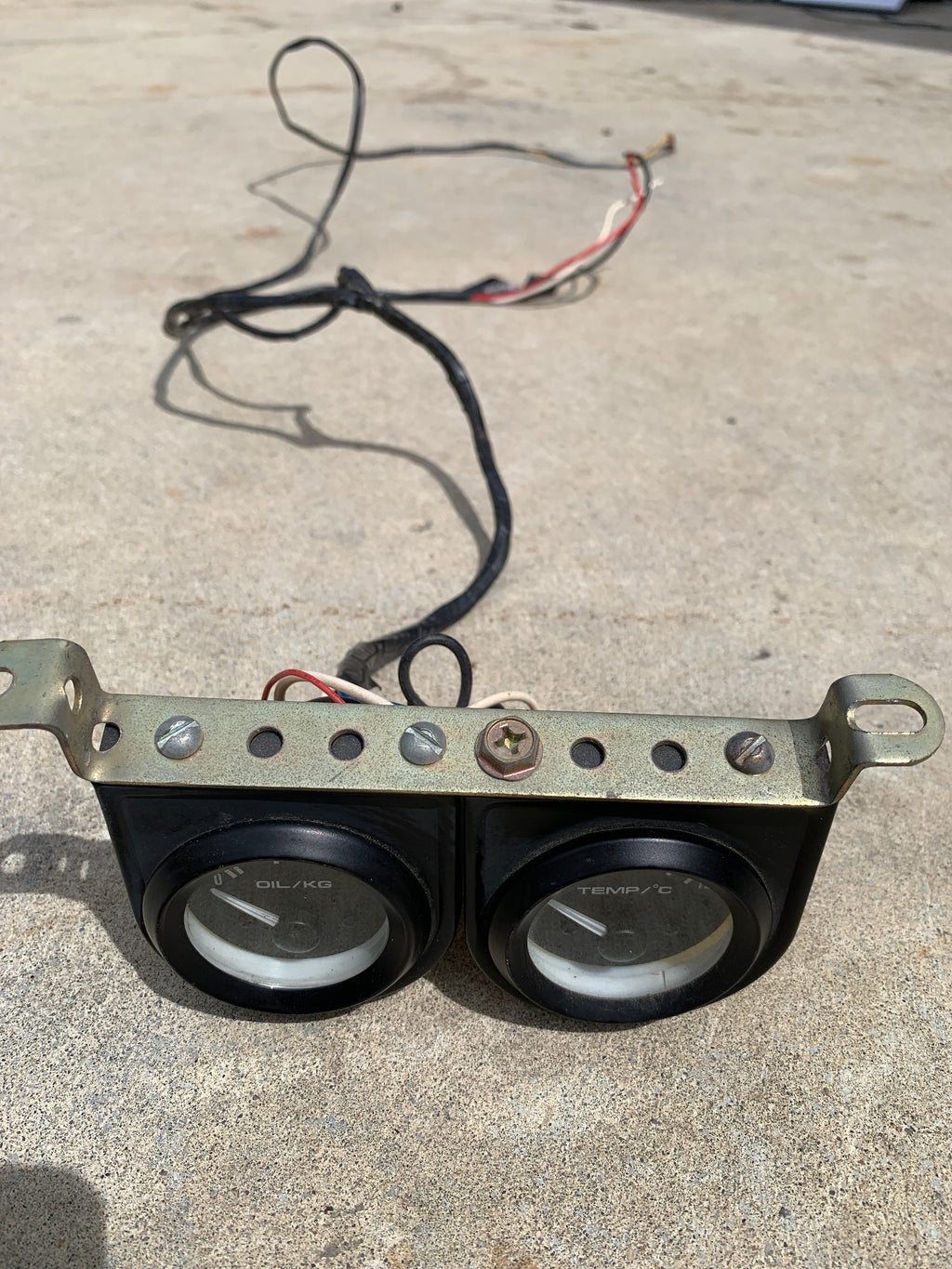 Oil Pressure + Water Temperature Gauges
