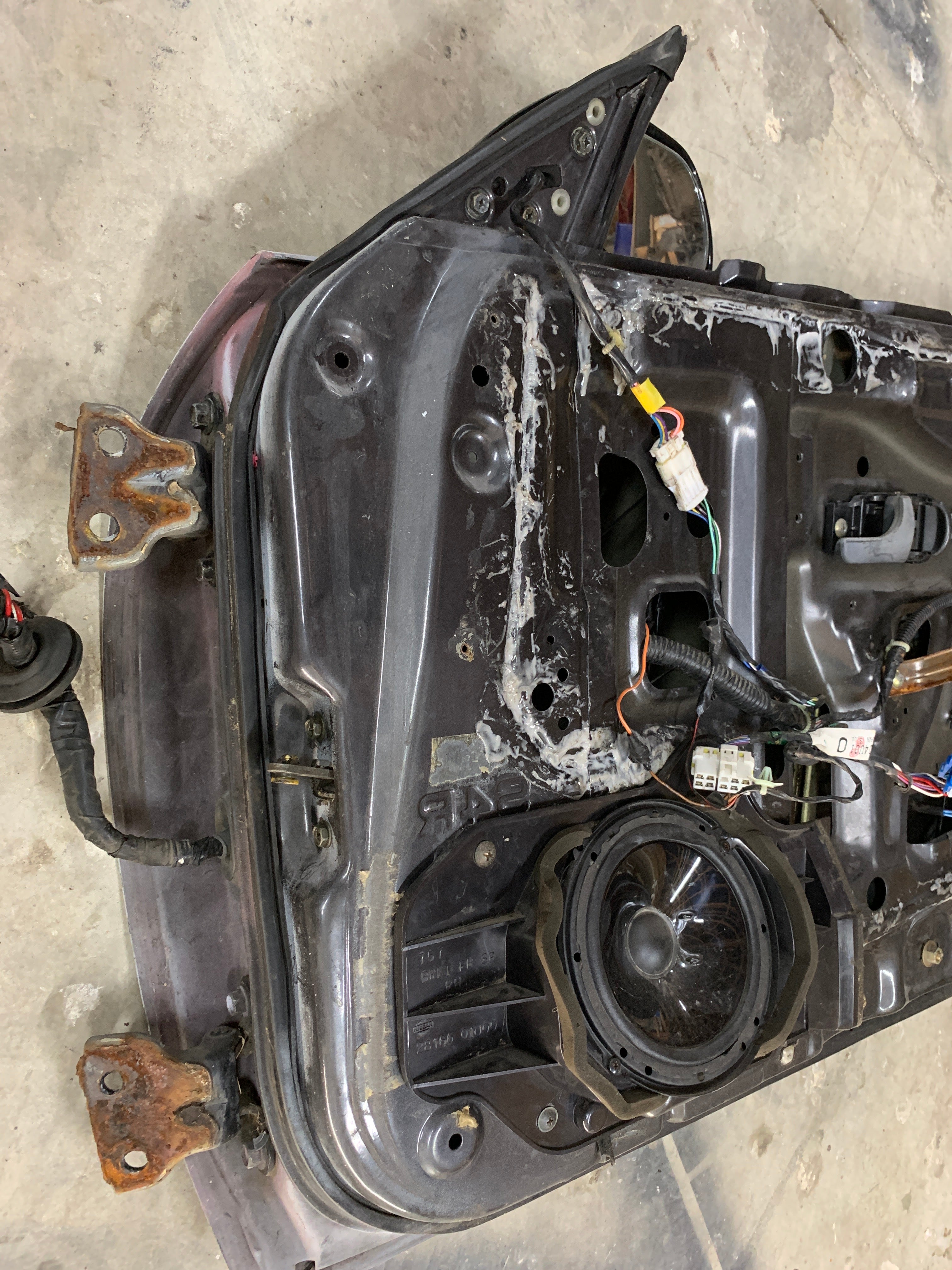 RIGHT Door, R32 coupe