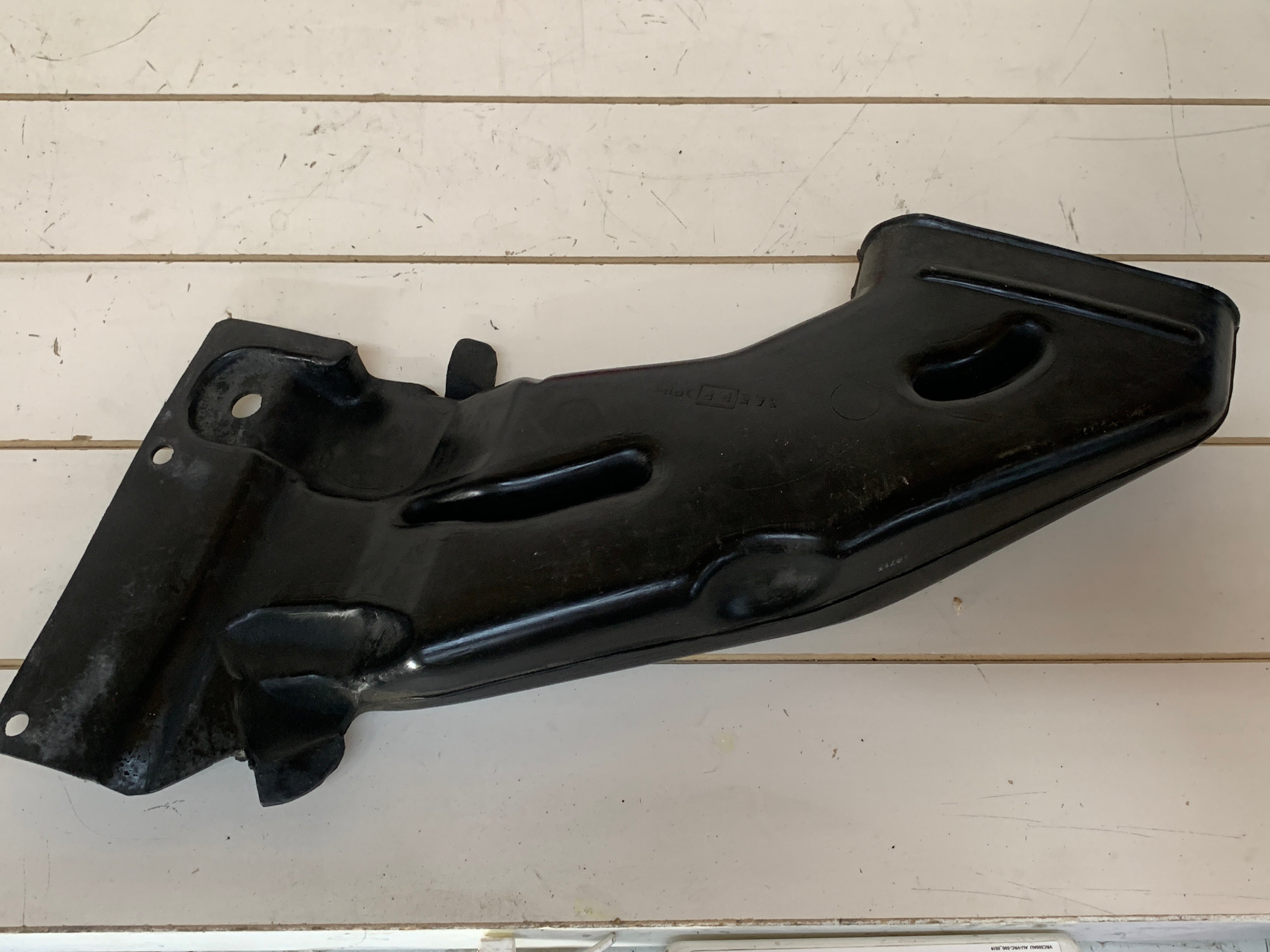 Air box & Air Duct, R33