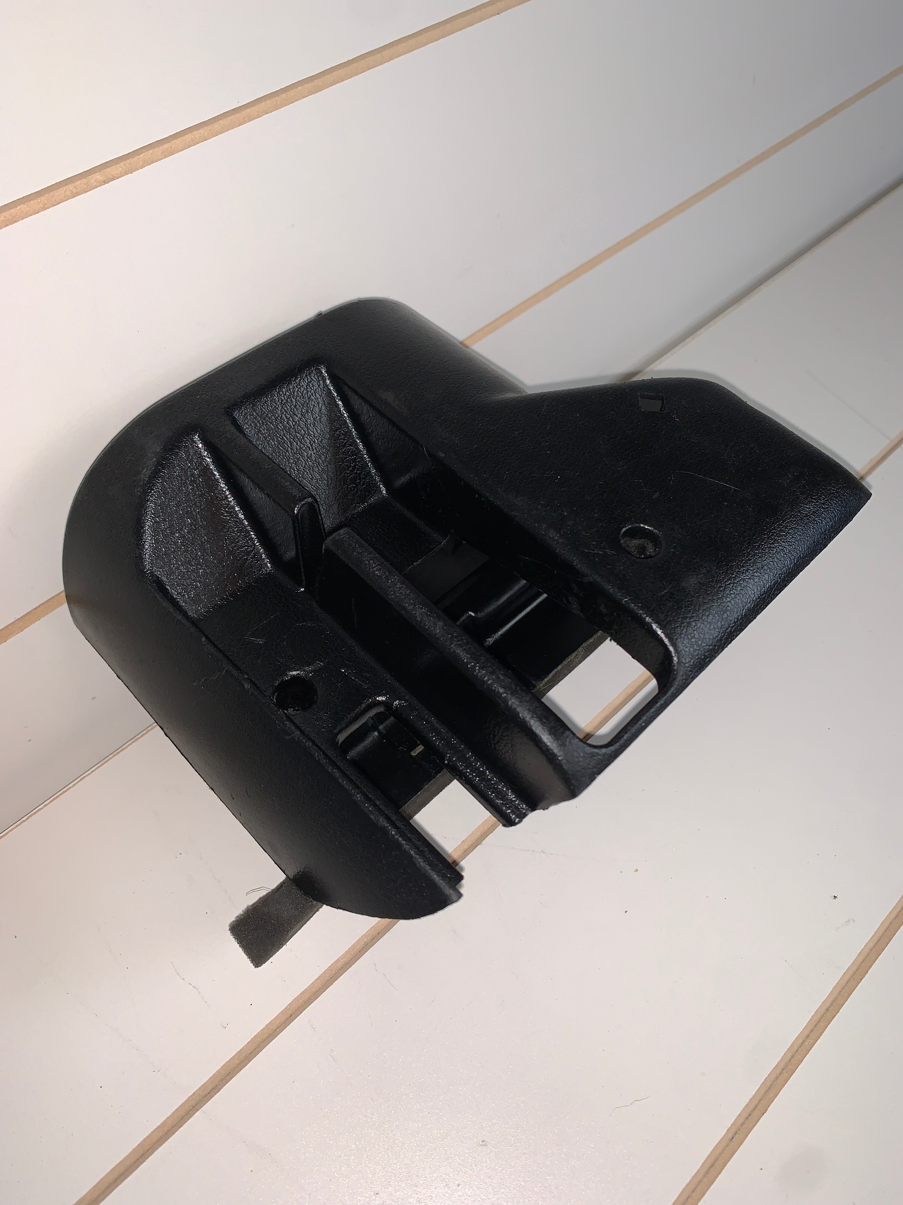 Steering Column Cover, R32