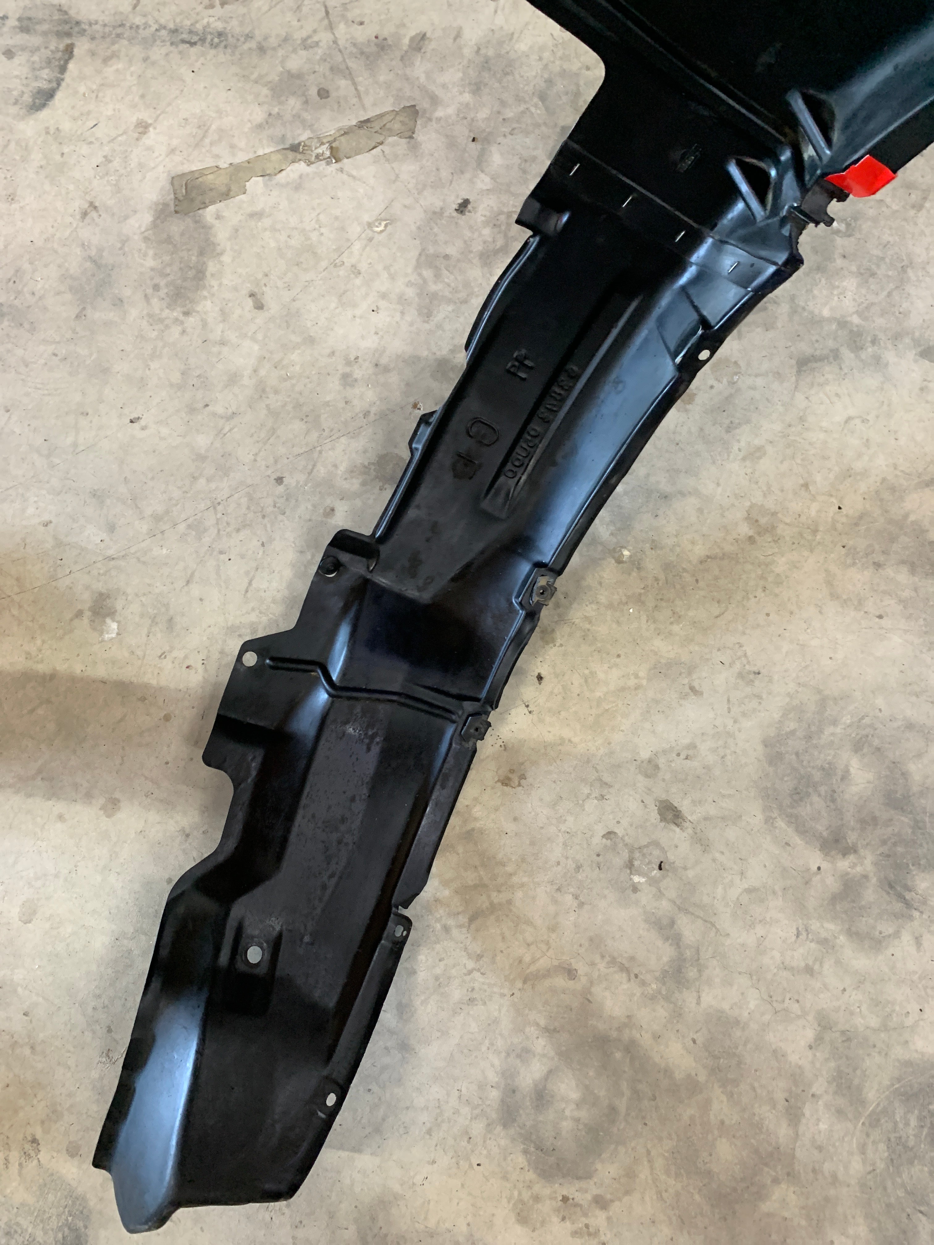LEFT Front Guard Liner, R32 GTR