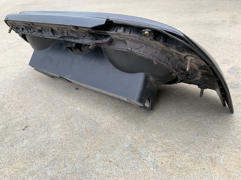 LEFT Tail light, R32 Coupe