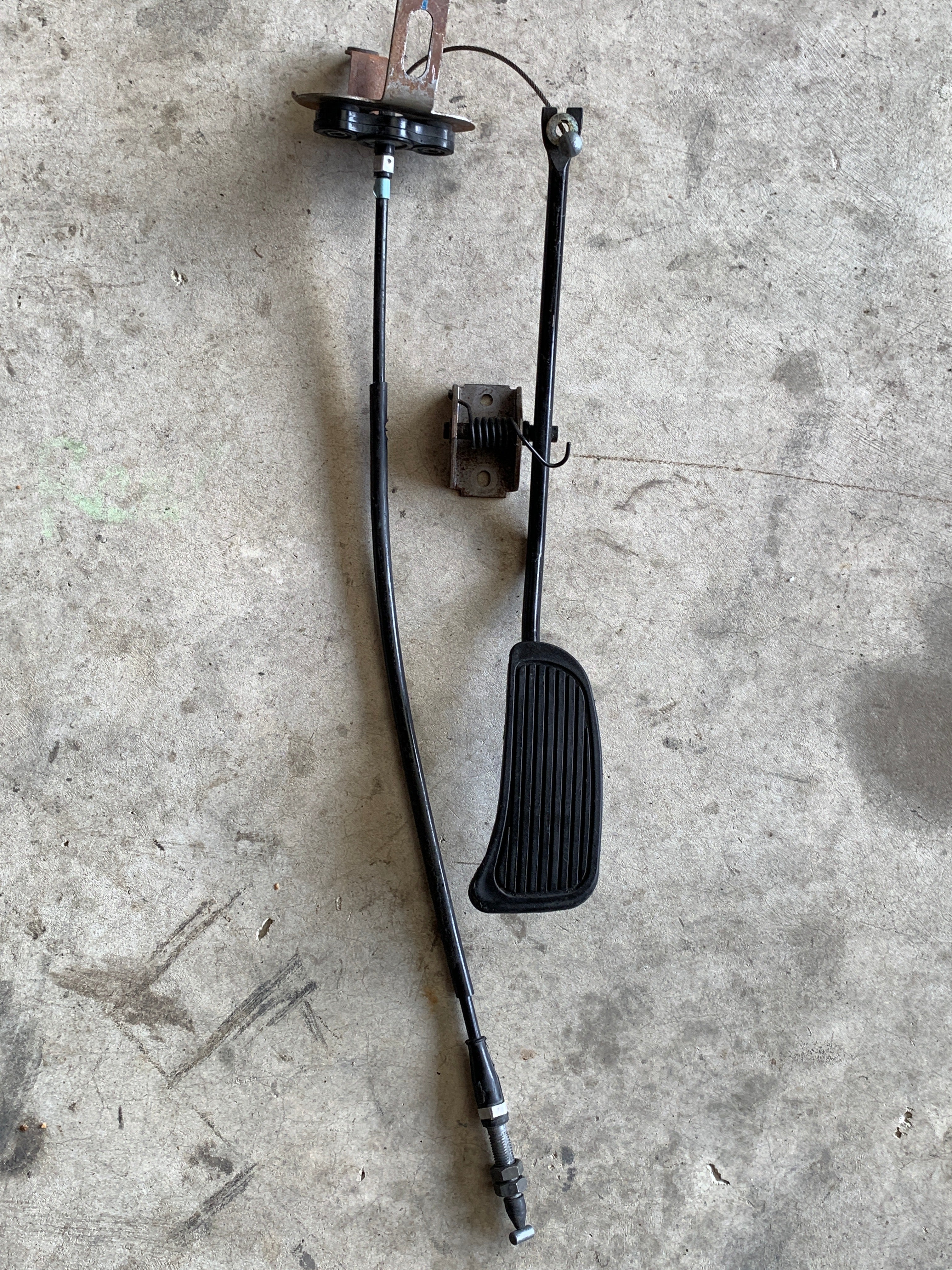Throttle Cable w/Pedal, R32 GTR