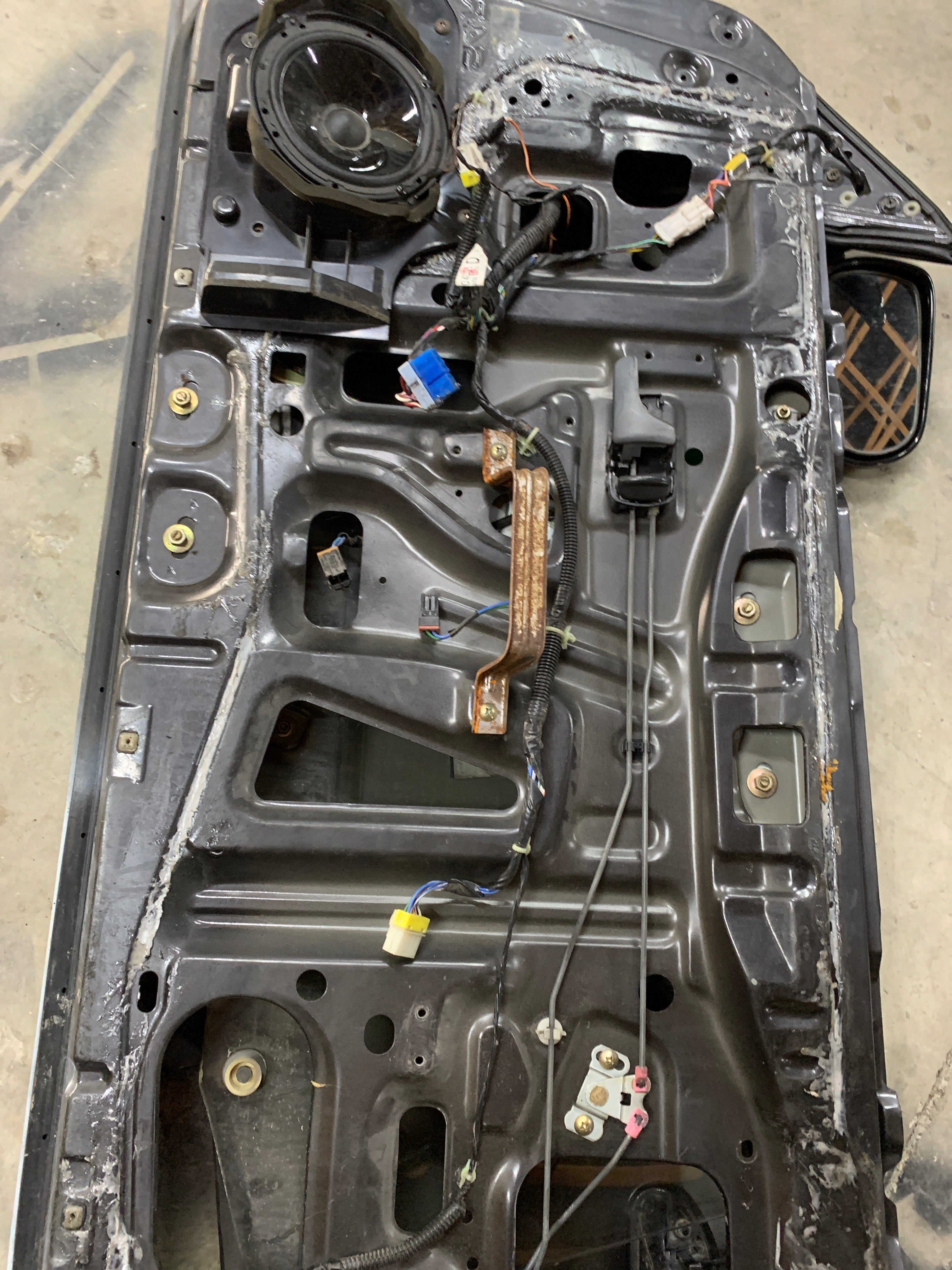 RIGHT Door, R32 coupe