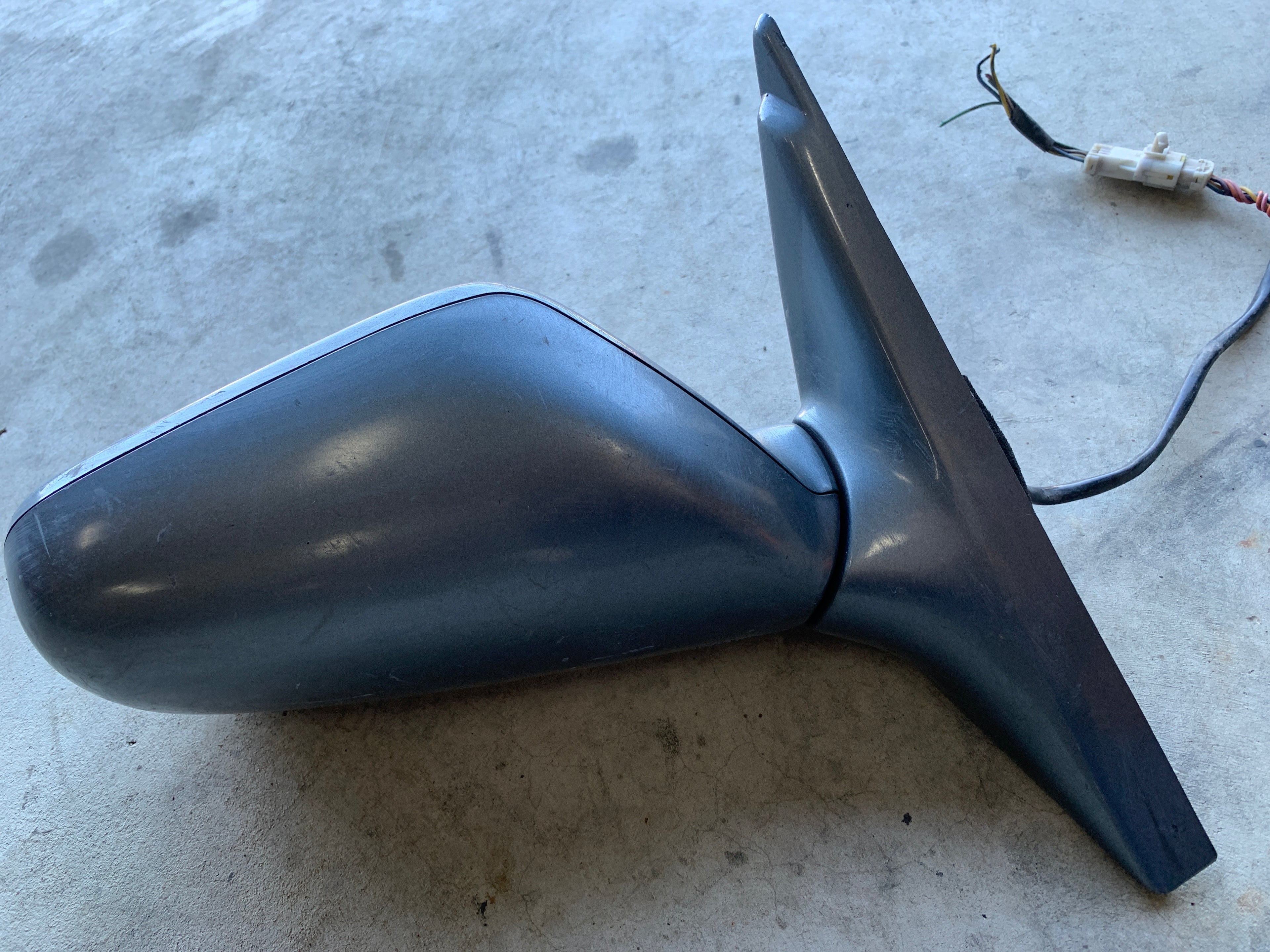 RIGHT Wing Mirror, R32 4dr