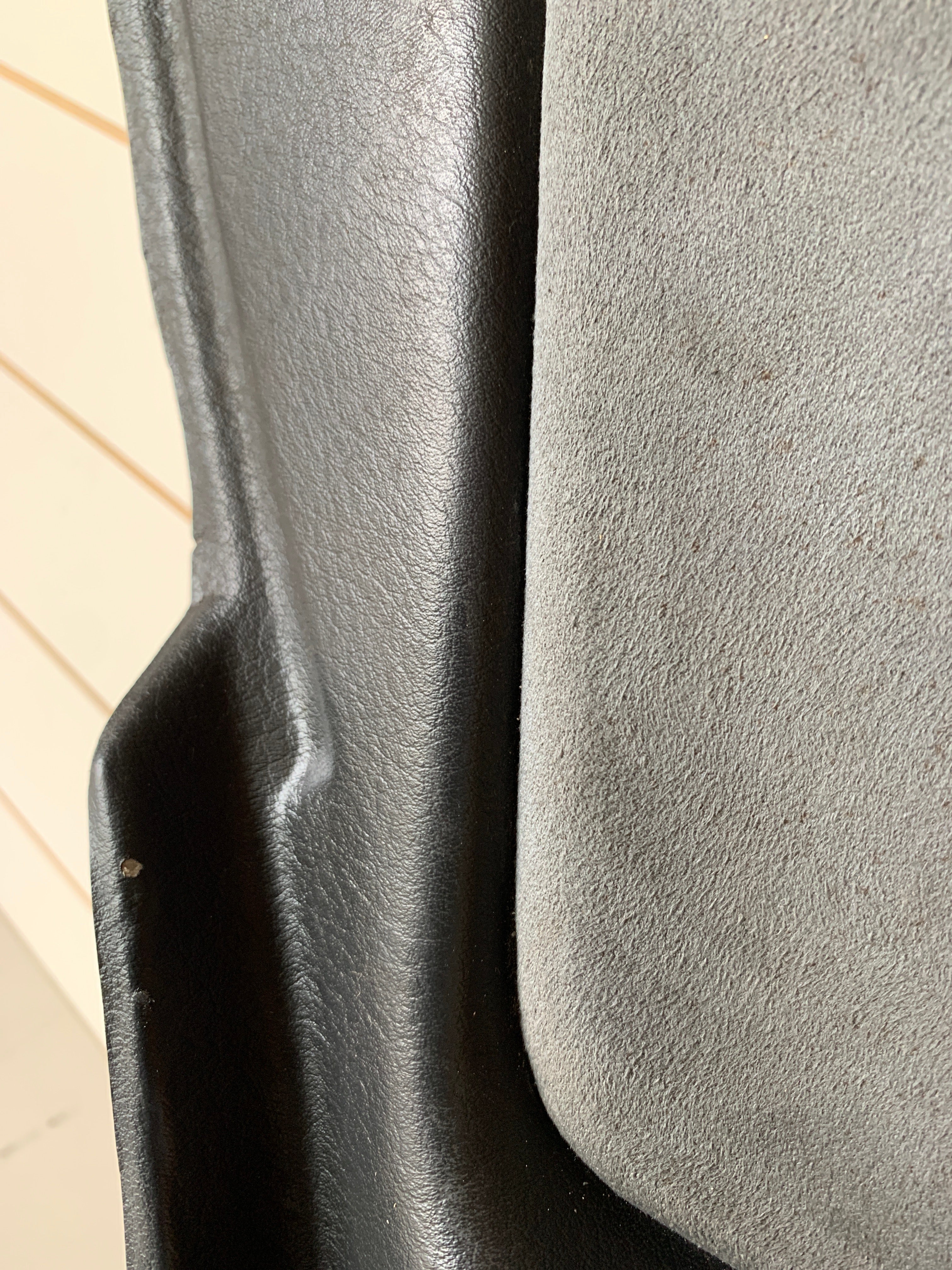 LEFT Lower 1/4 Trim, R32 GT-R