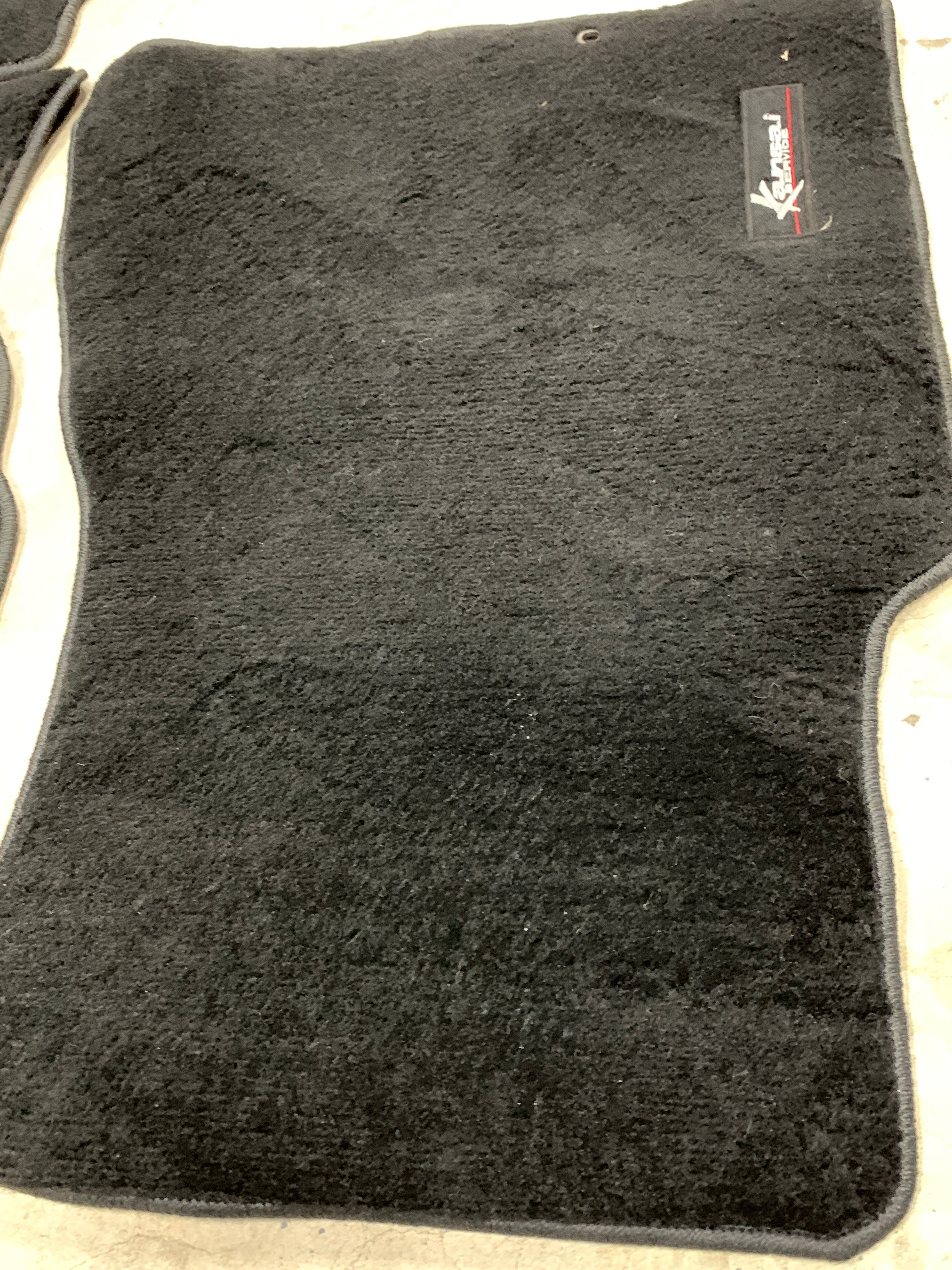 Kansai Service Floor Mats, R32