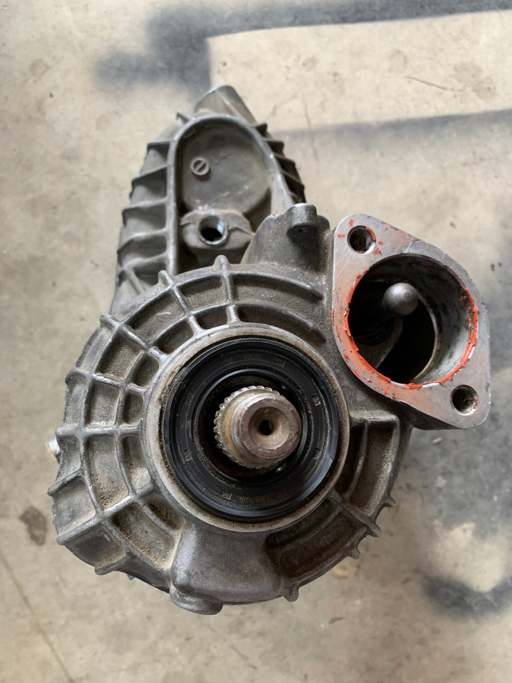 Transfer Case, R32 4WD