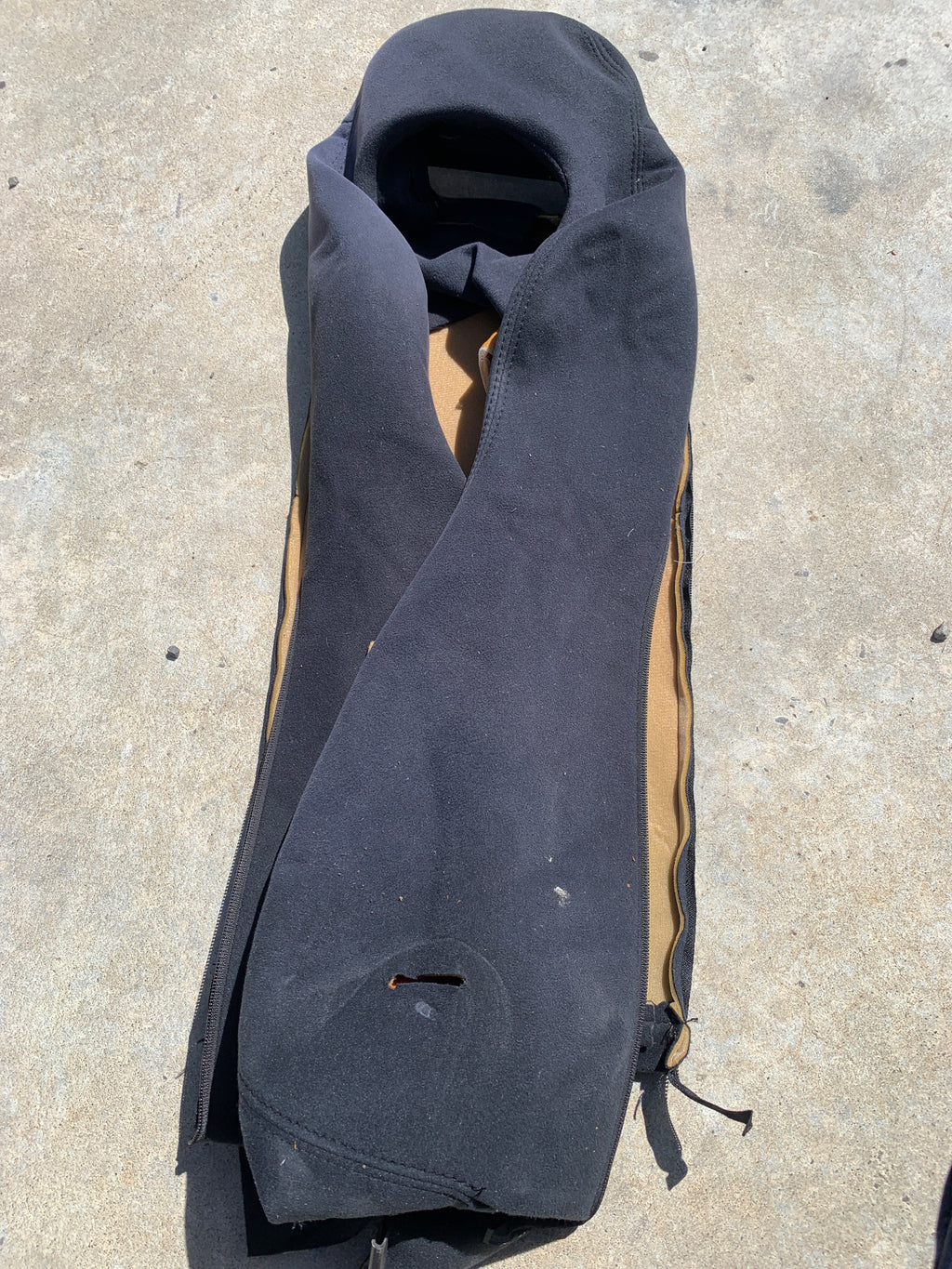 *Damaged Drivers Seat Upholstery, R32 GTR