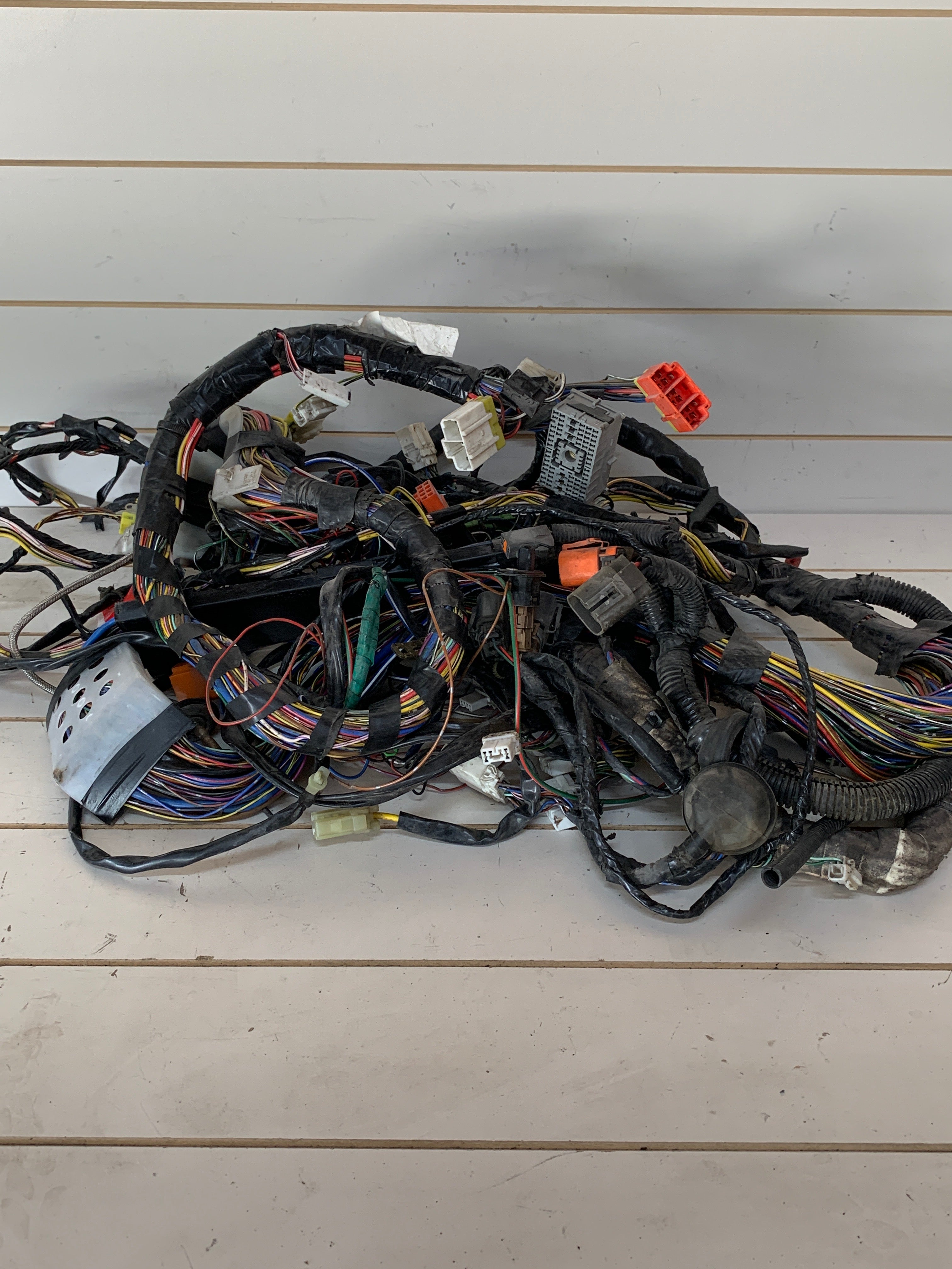 Interior Body Loom *Parts , R32