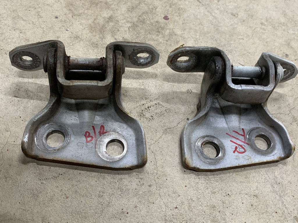 Door Hinges, R32 GTR