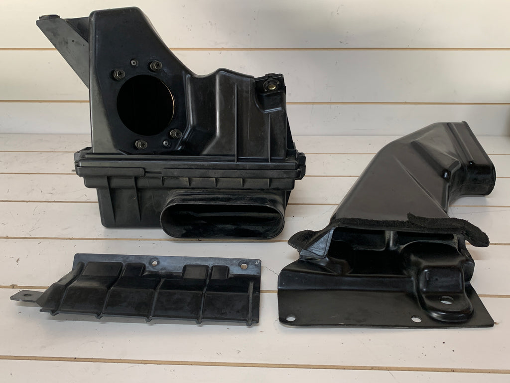 Air box & Air Duct, R33