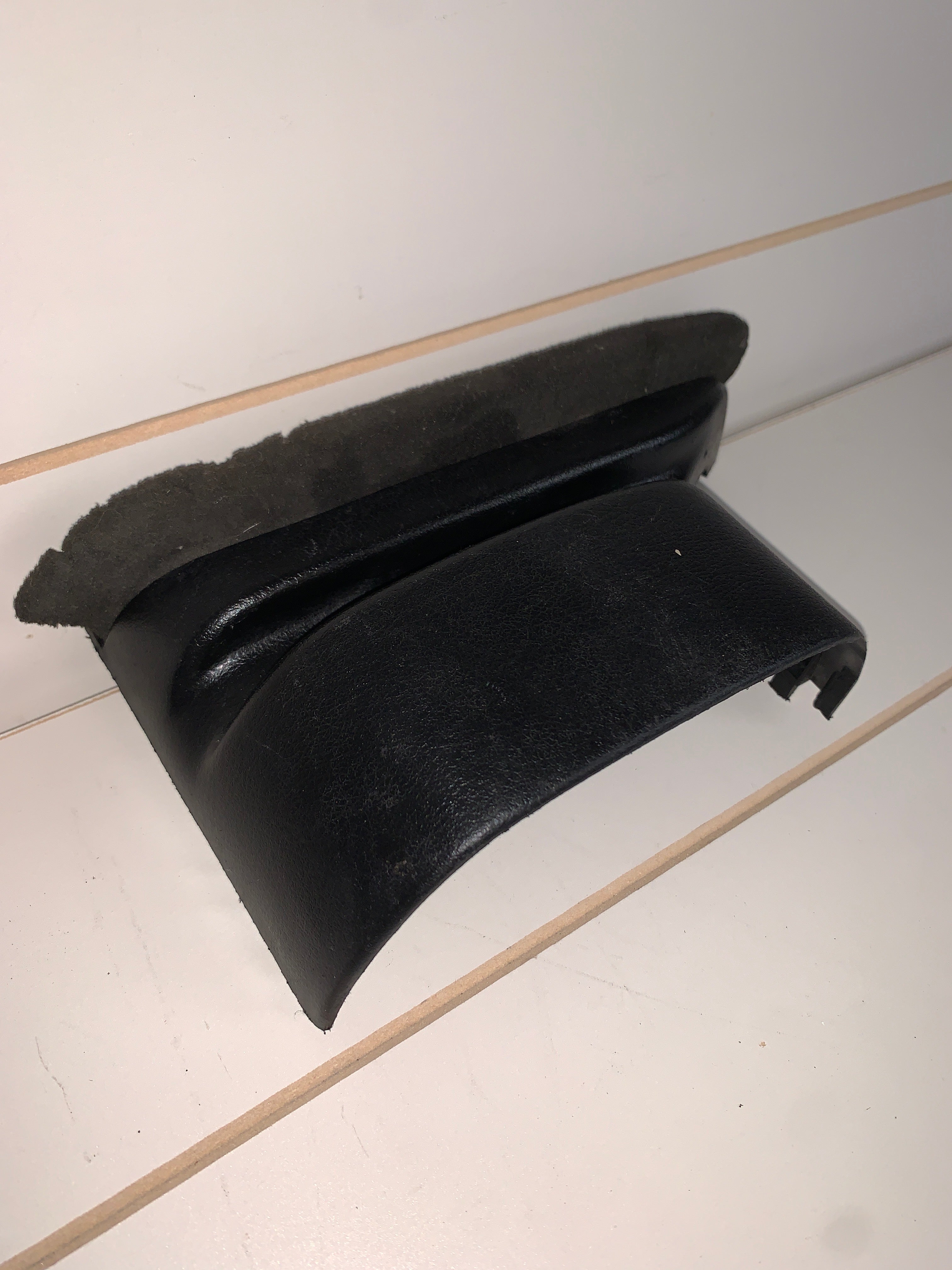 Steering Column Cover Top 1pc, R32