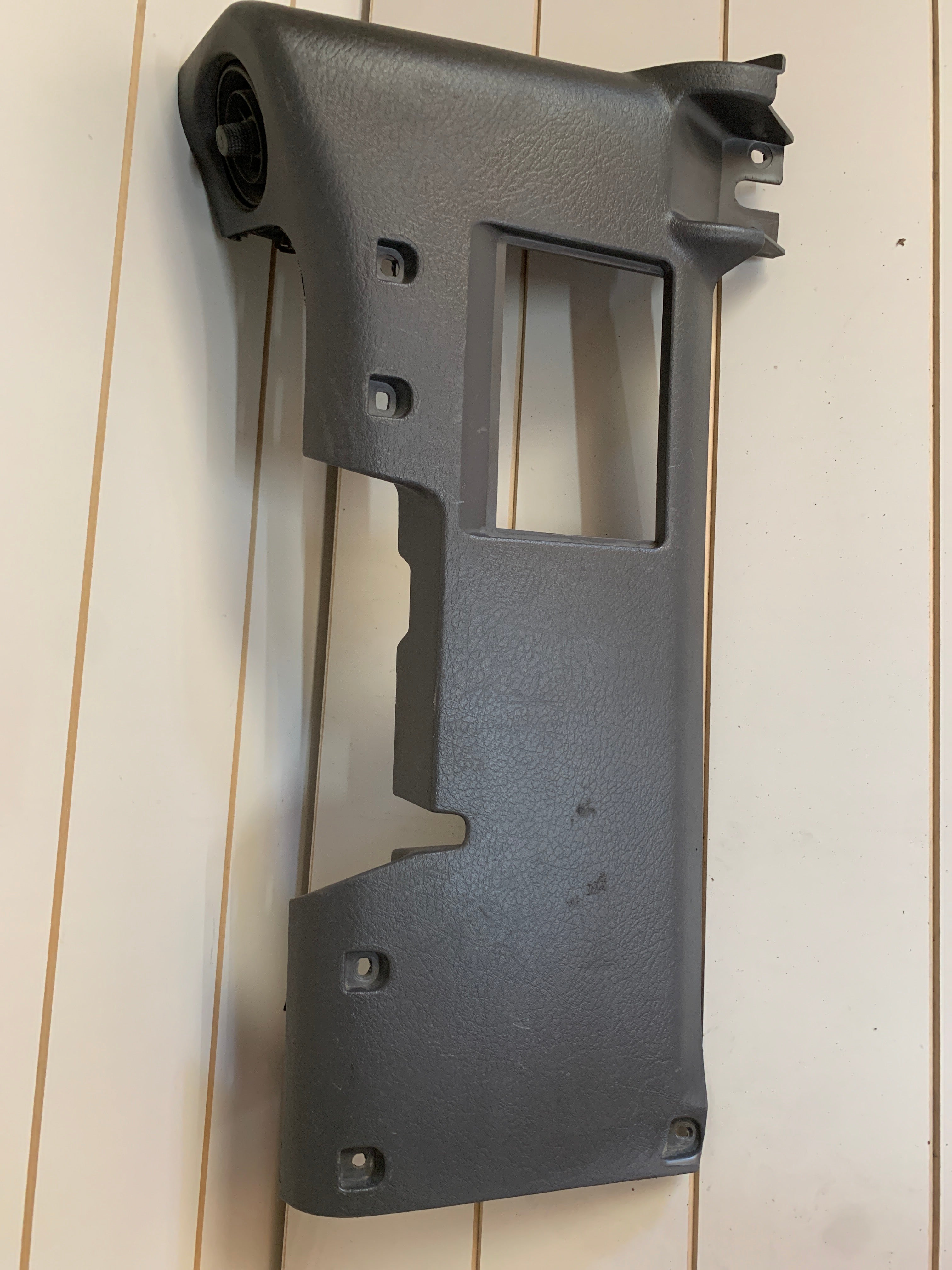 Lower Dash Panel GREY, R32