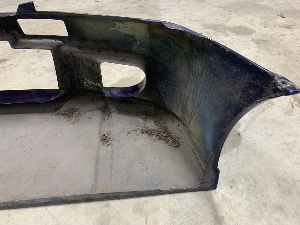 Front Bumper, R32