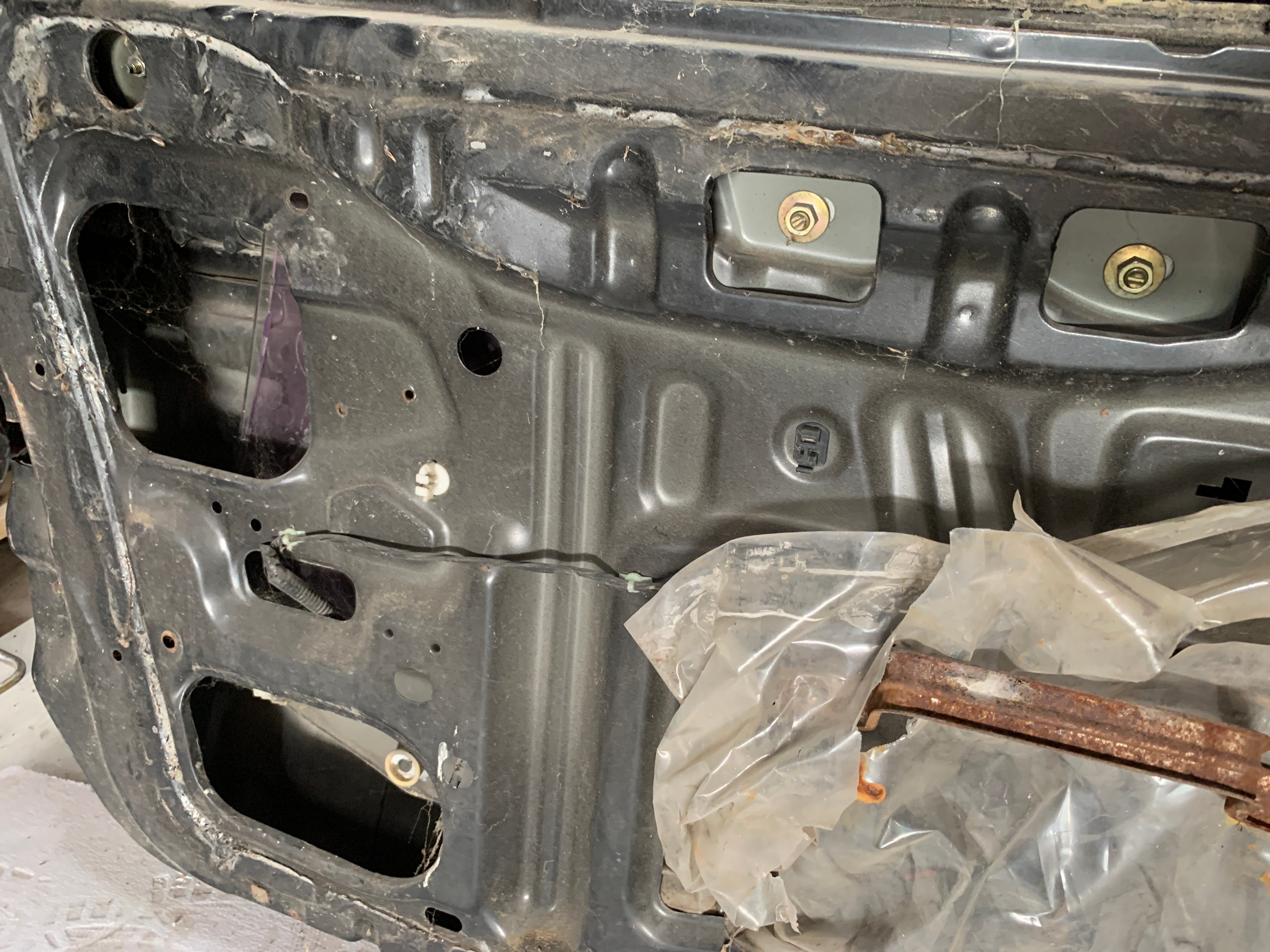 Damaged LEFT Door, R32 coupe