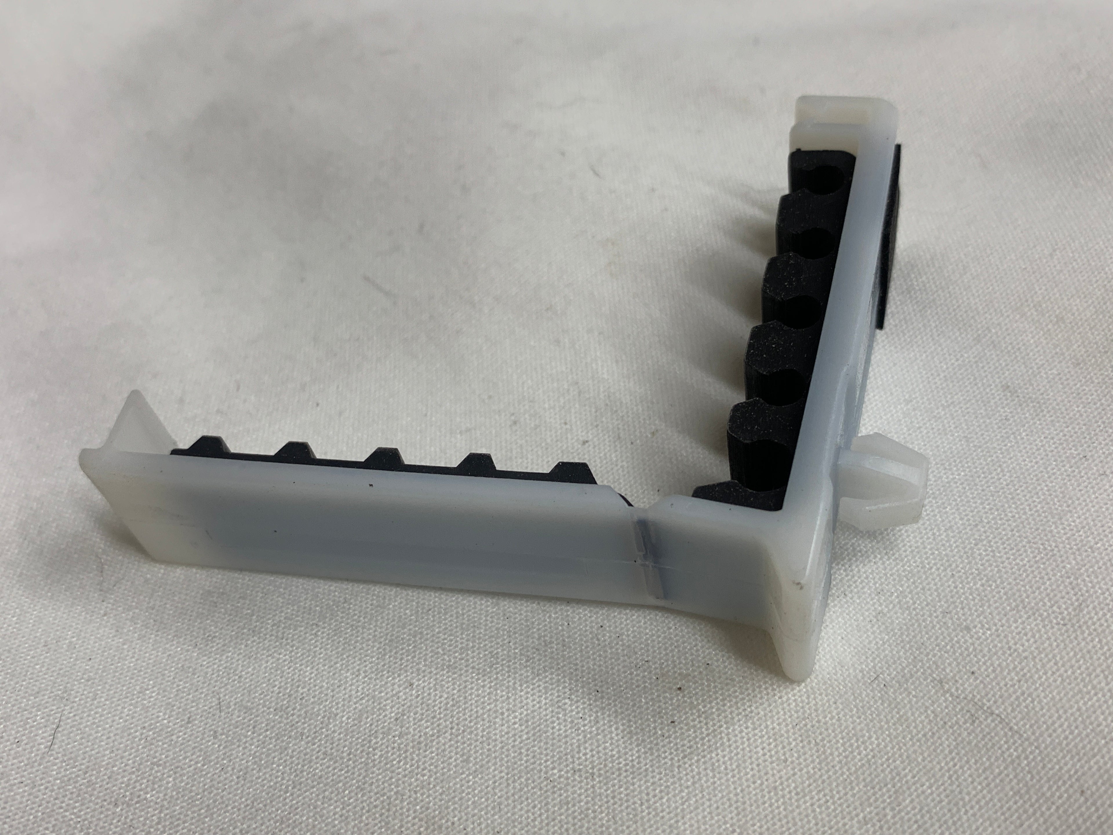 NEW Firewall Brake Line Clamp x1, R32