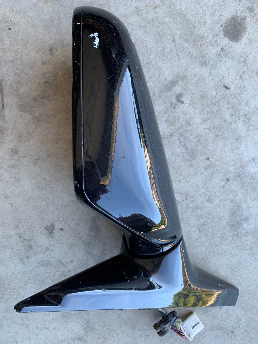 LEFT Wing Mirror, R32 4dr