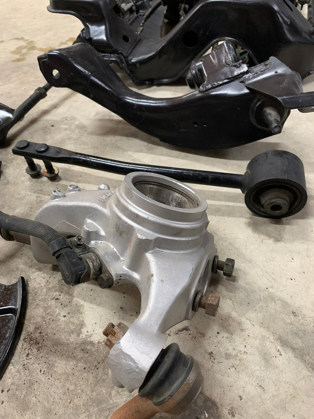 FRONT Subframe, (incomplete) R32 GTR