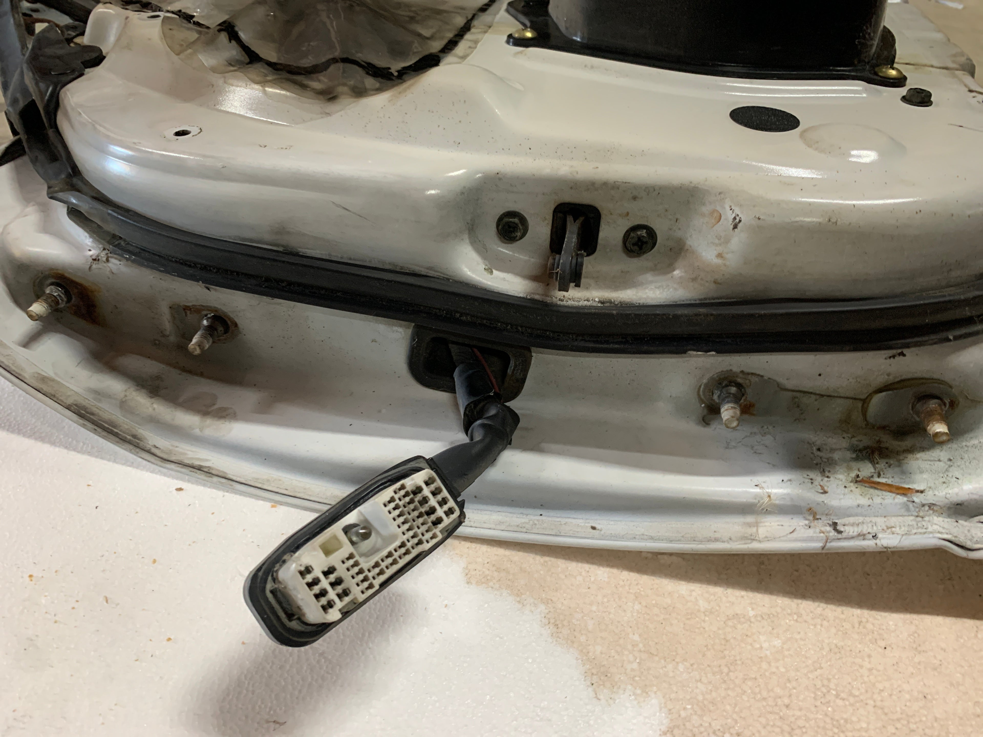 Driver Door, R33