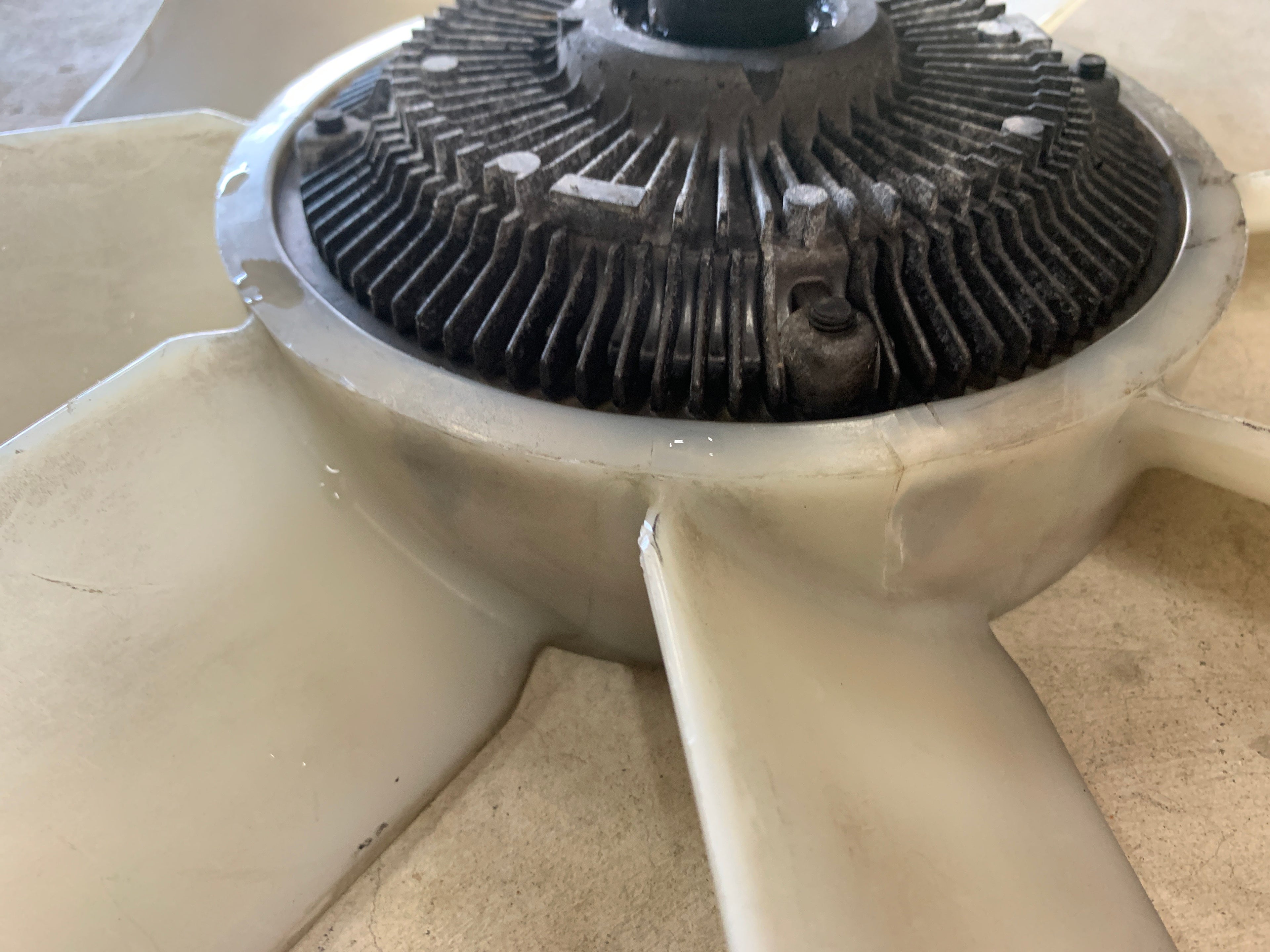 Viscous Clutch & Fan, RB engine