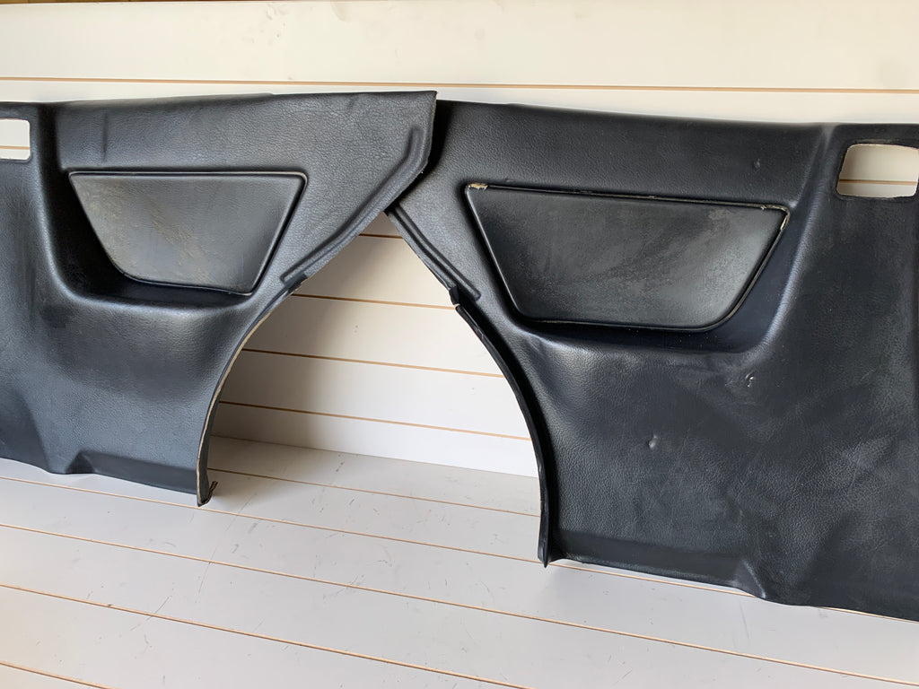 PAIR Lower 1/4 Trim, R32 Coupe