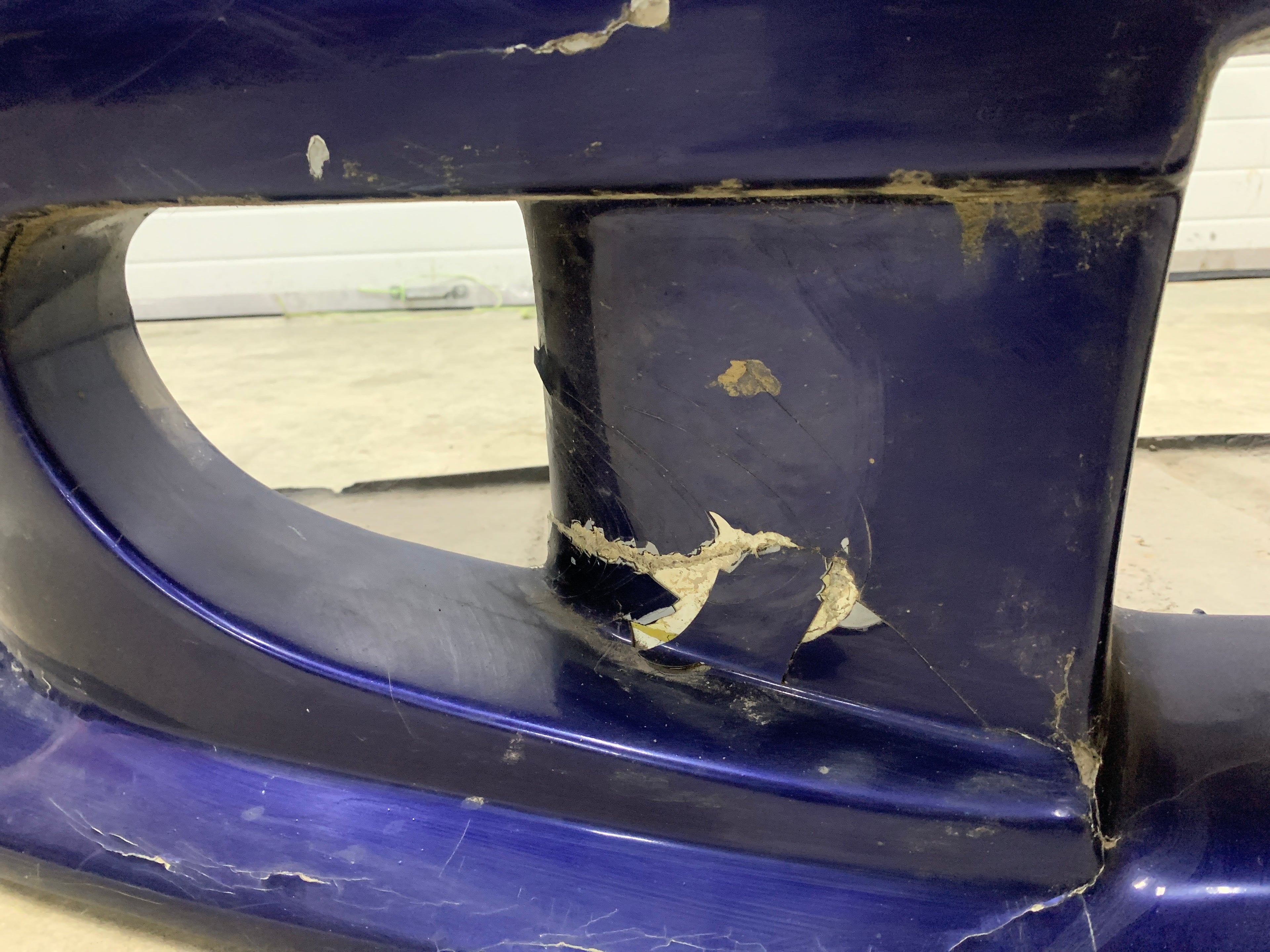 Front Bumper, R32