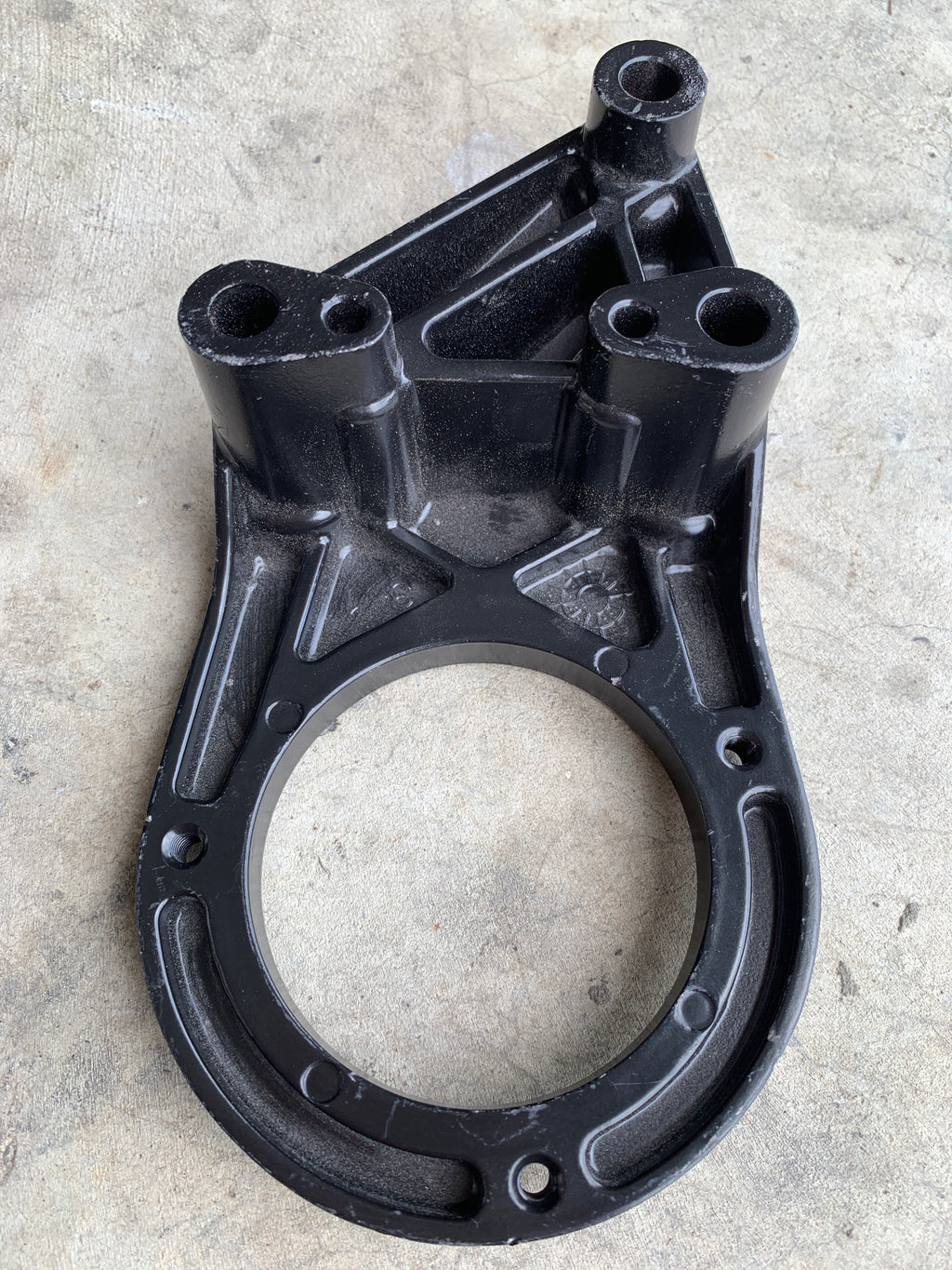 Black CAS Holder, R32