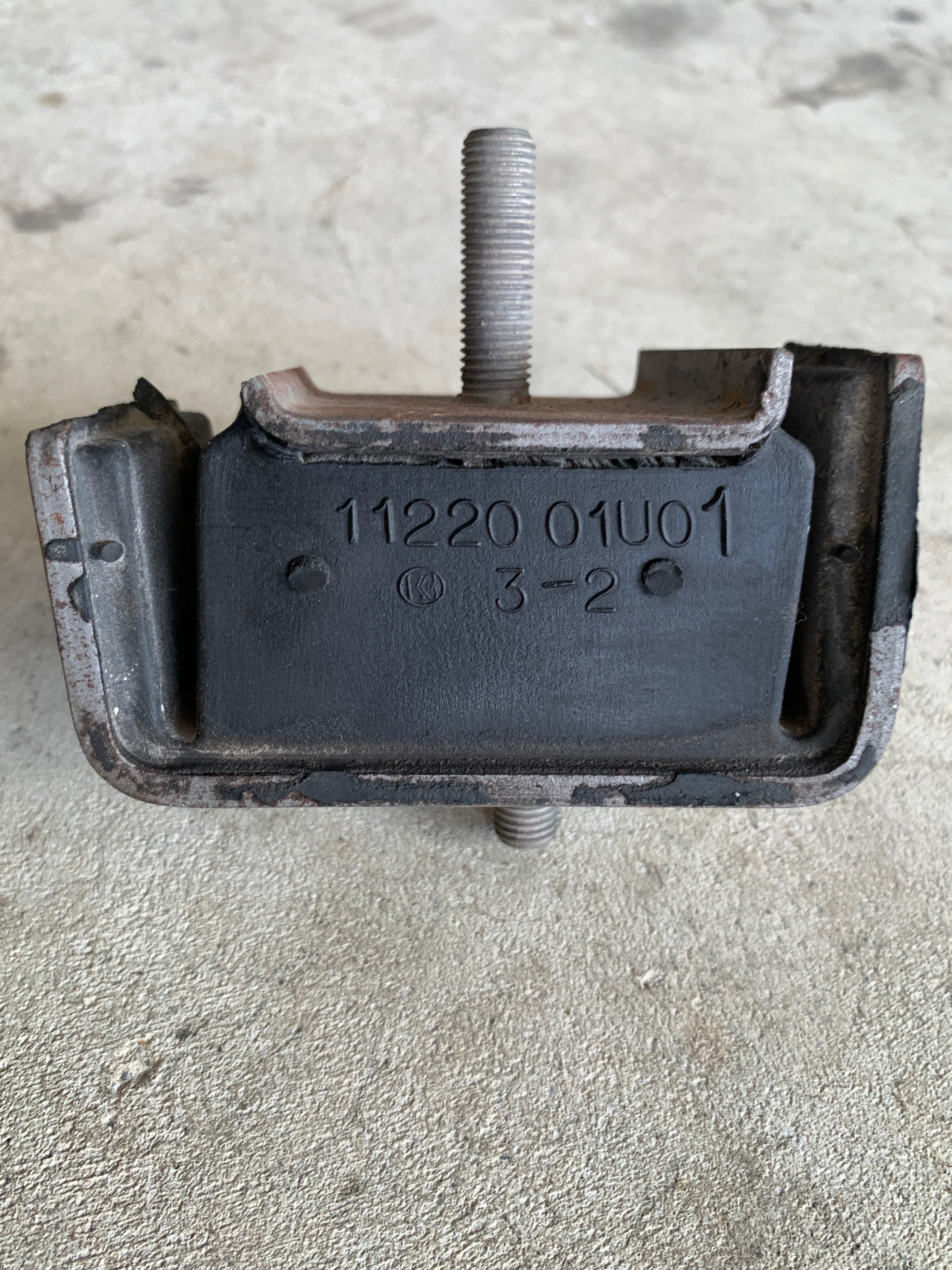 Engine Mount, RB26