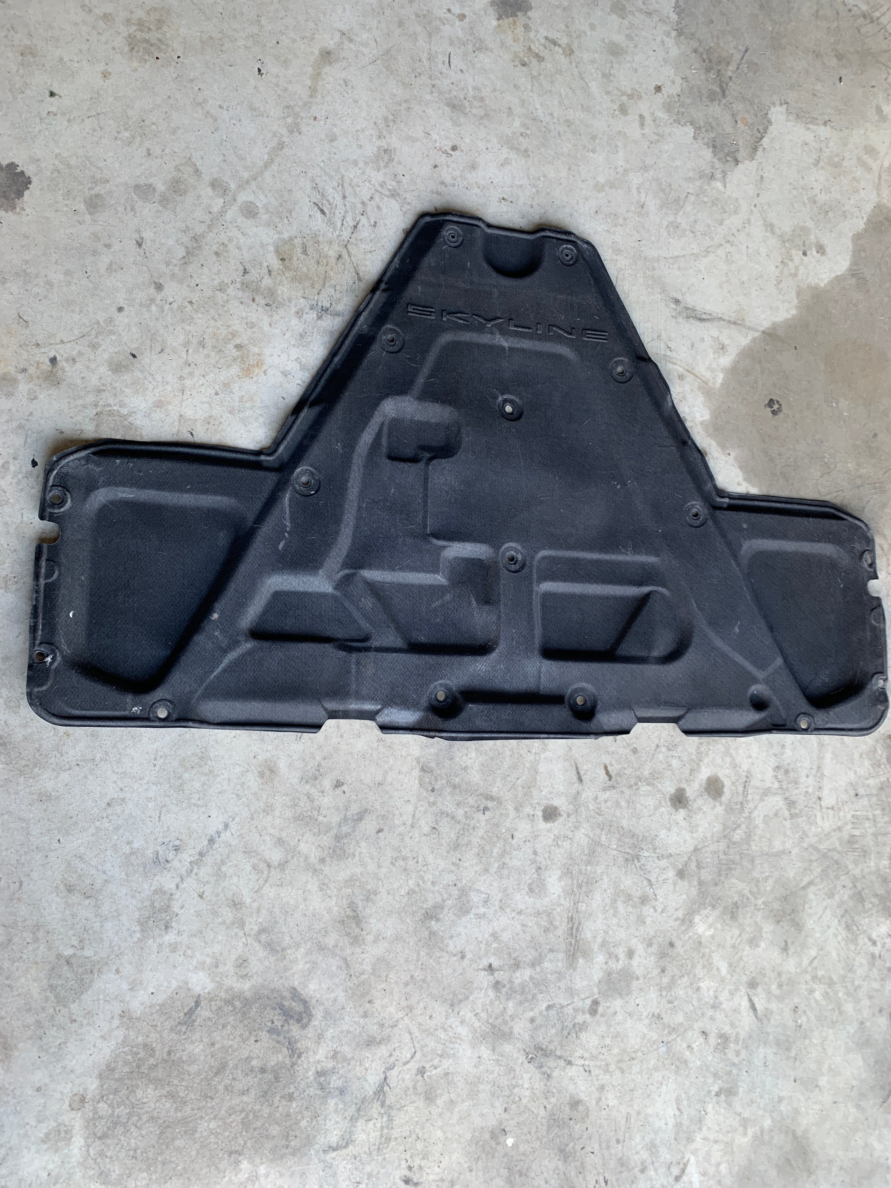 Bonnet Liner, R32