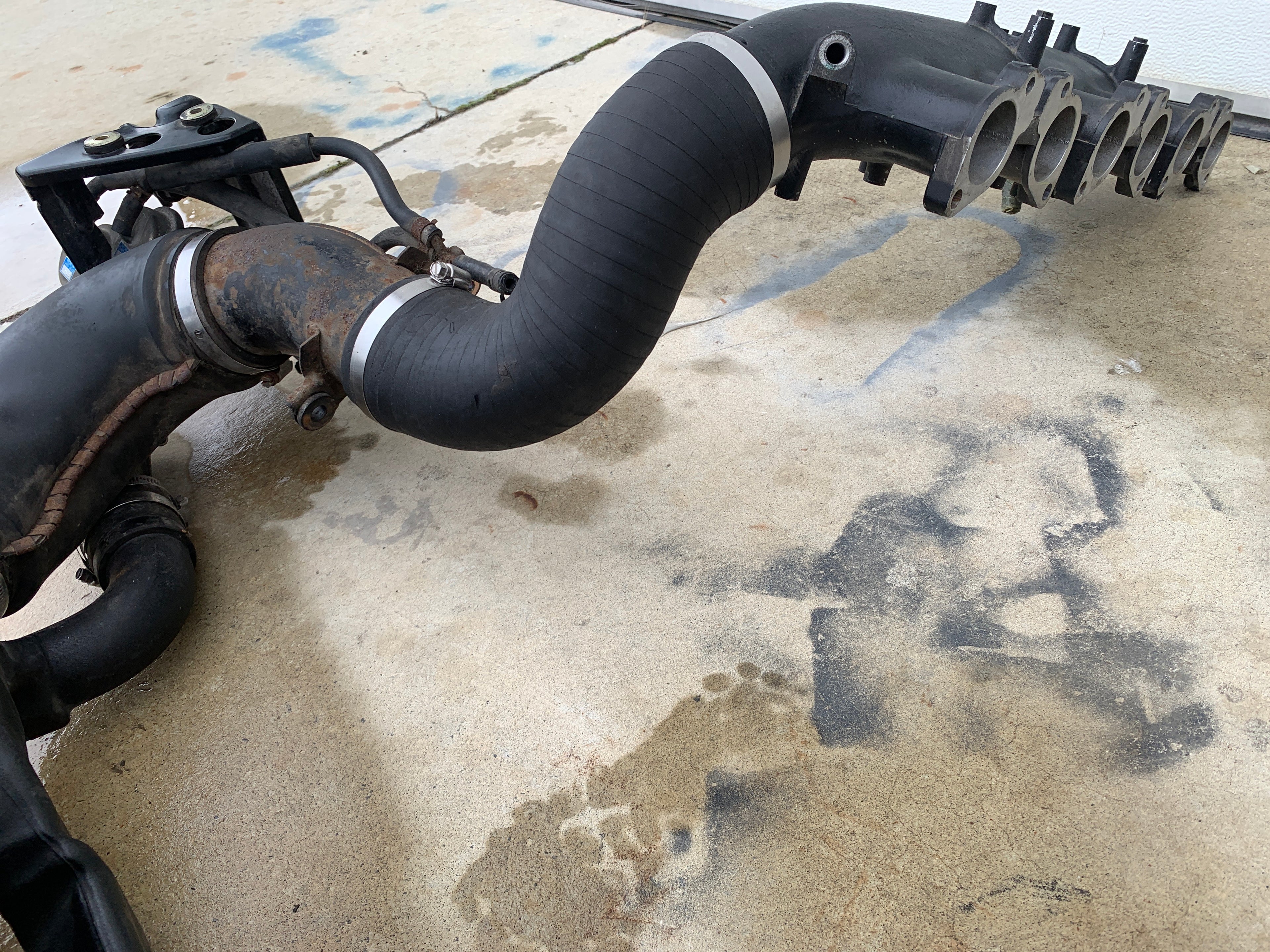 Factory R32 Intercooler/Piping/Intake Kit