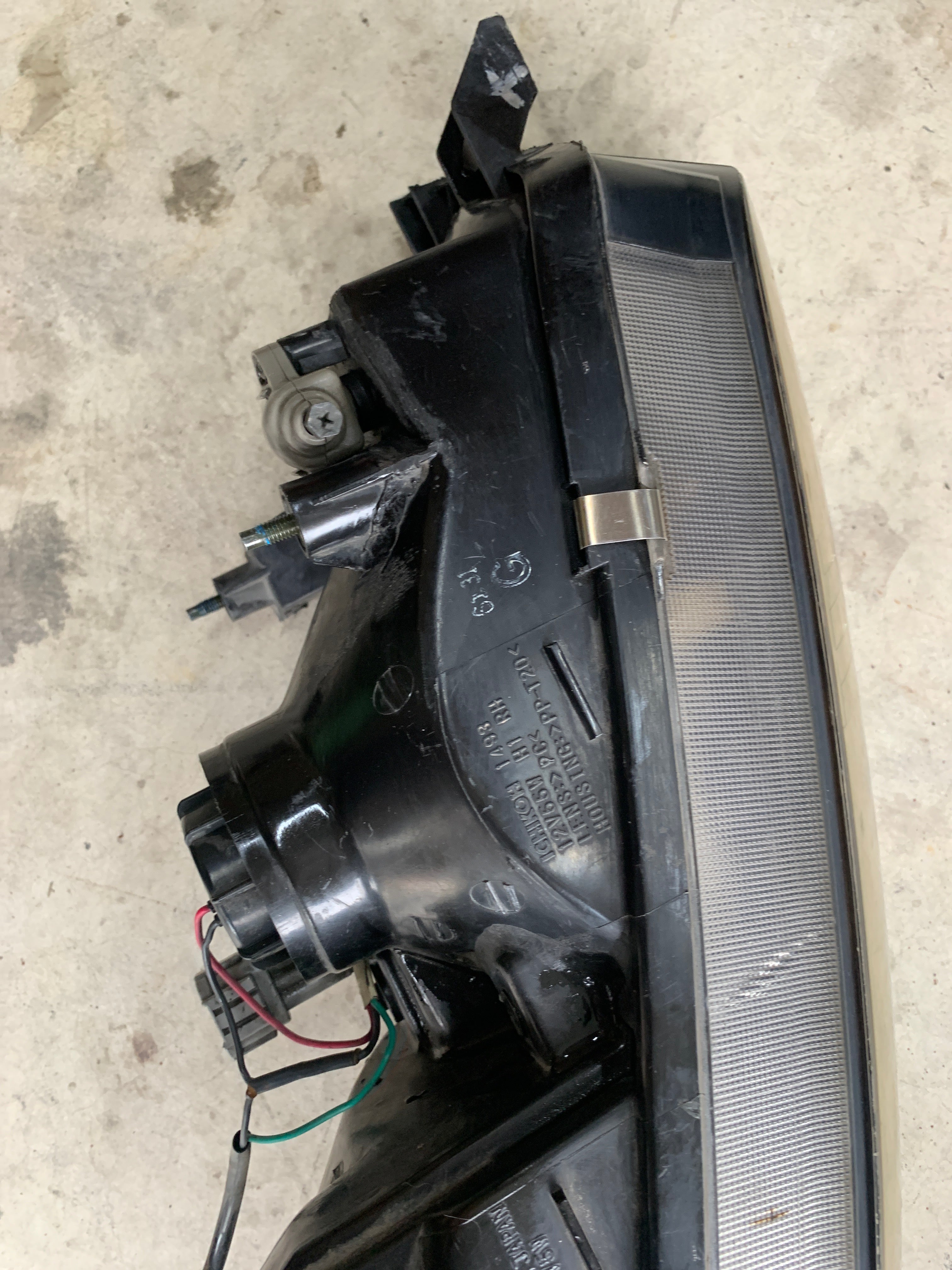 RIGHT Headlight, R33 Series 1